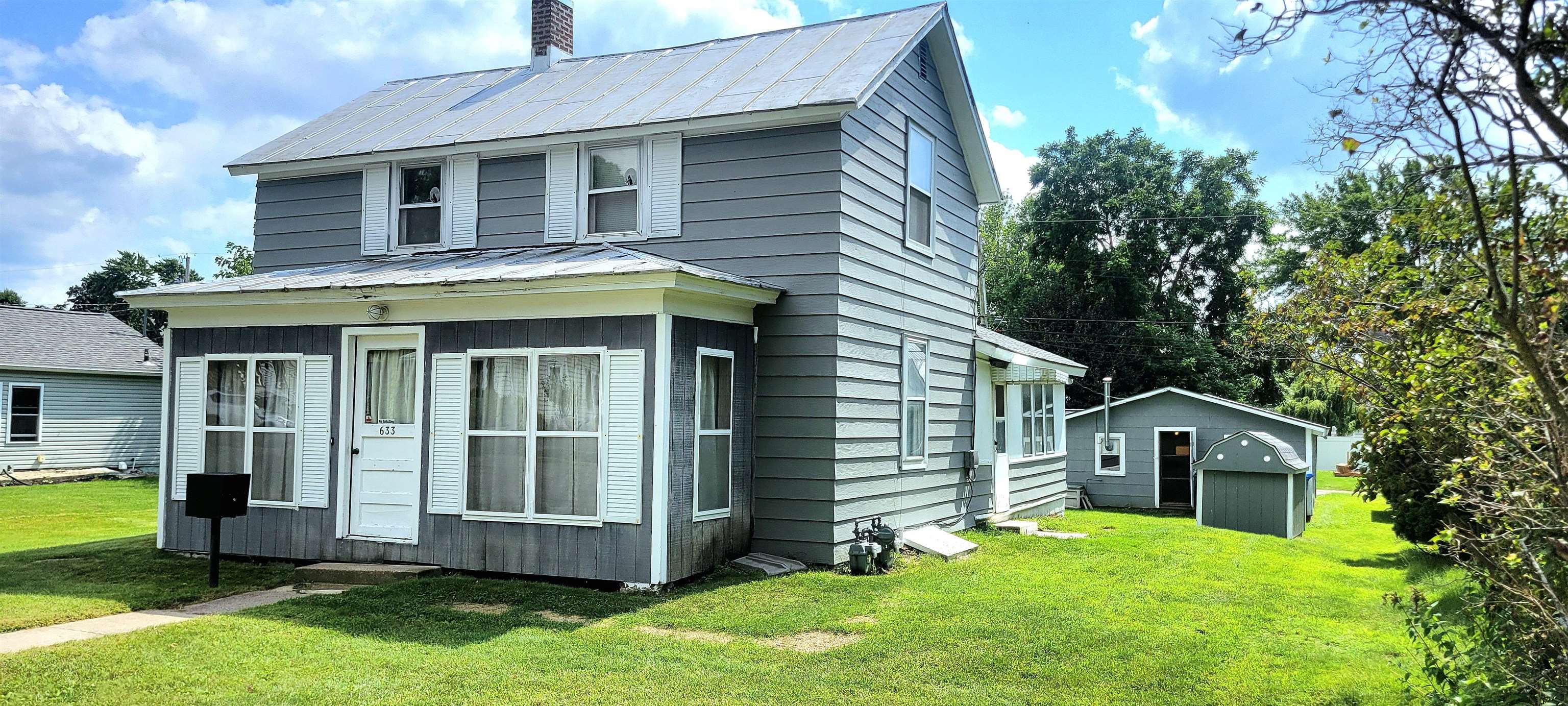 633 5th Avenue Property Photo 1