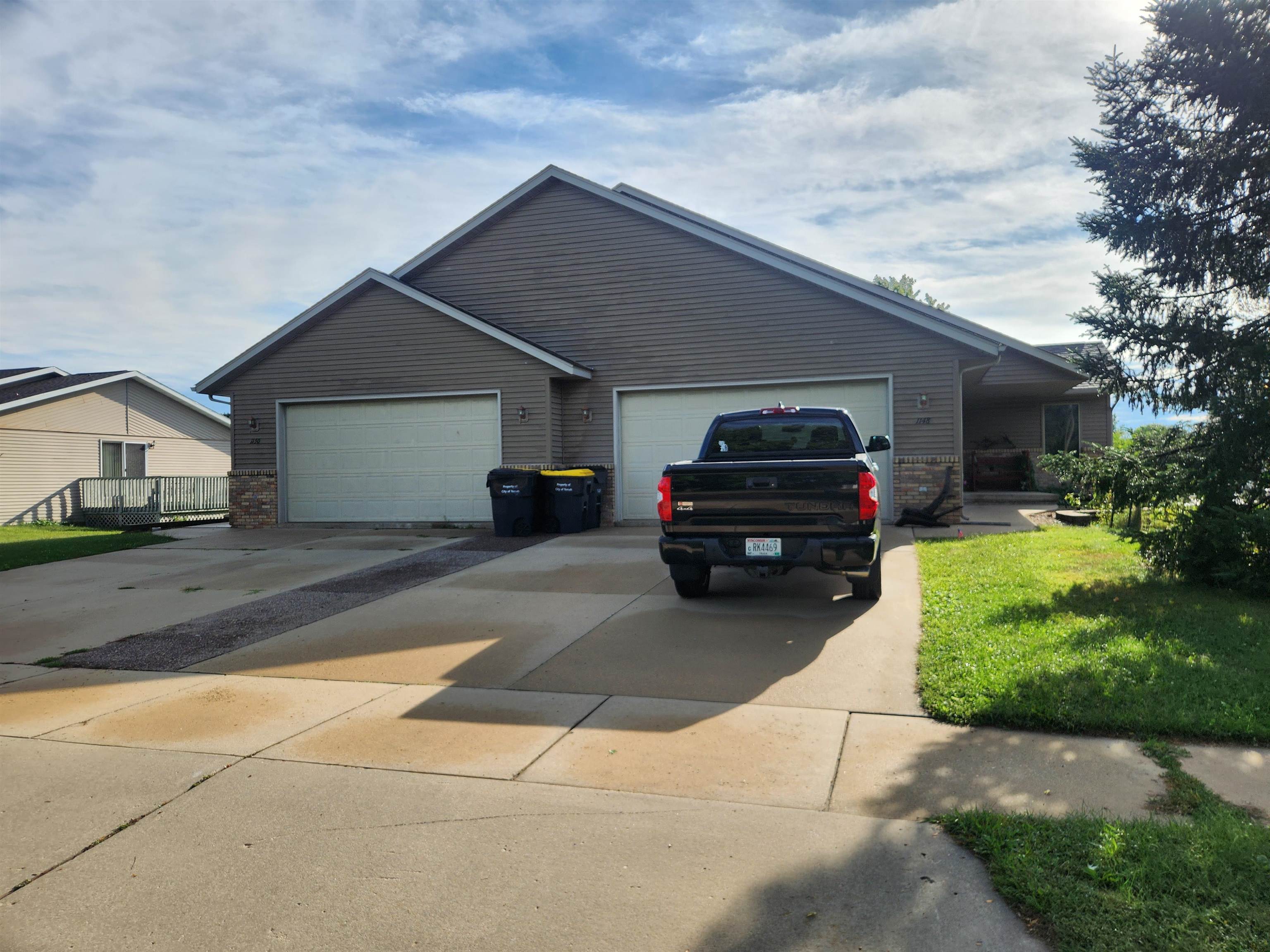 1148 Grandview Avenue Property Photo 1
