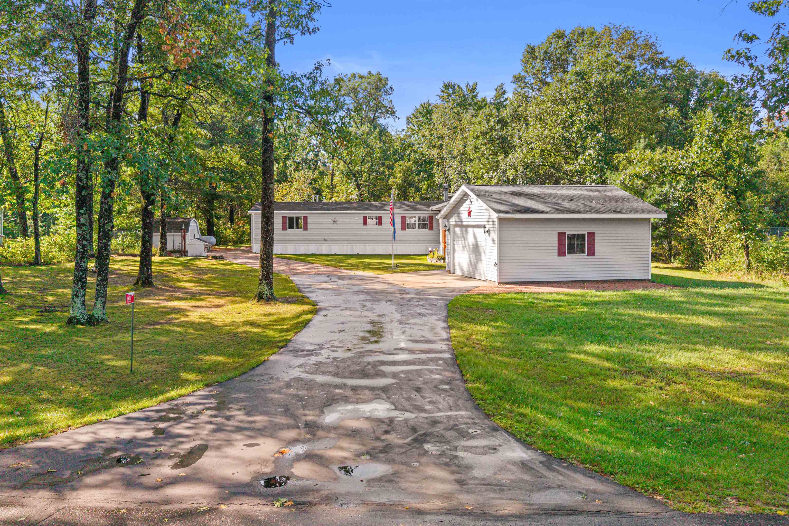 1617 Archer Lane Property Photo 1