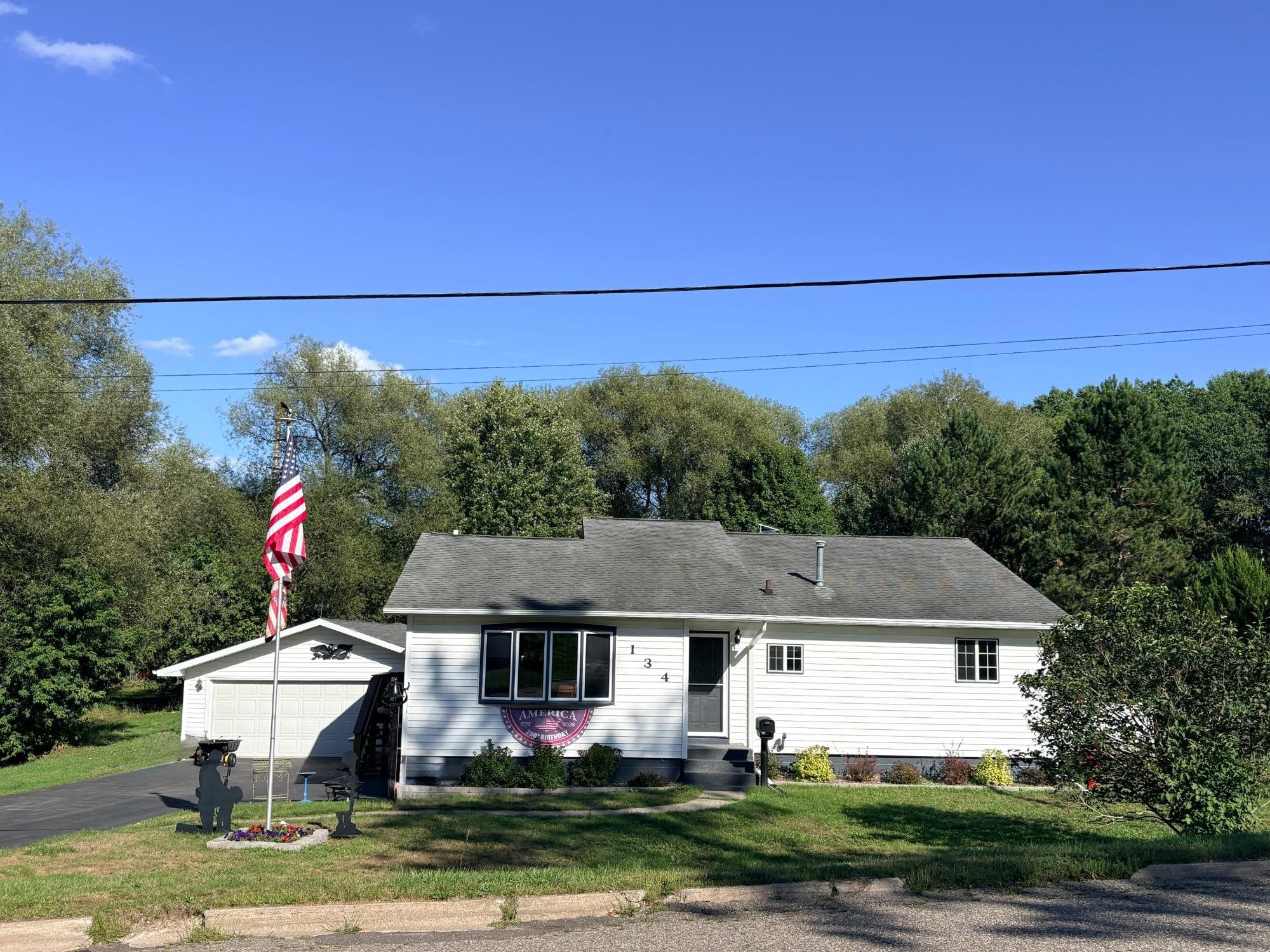134 Spruce Street Property Photo 1