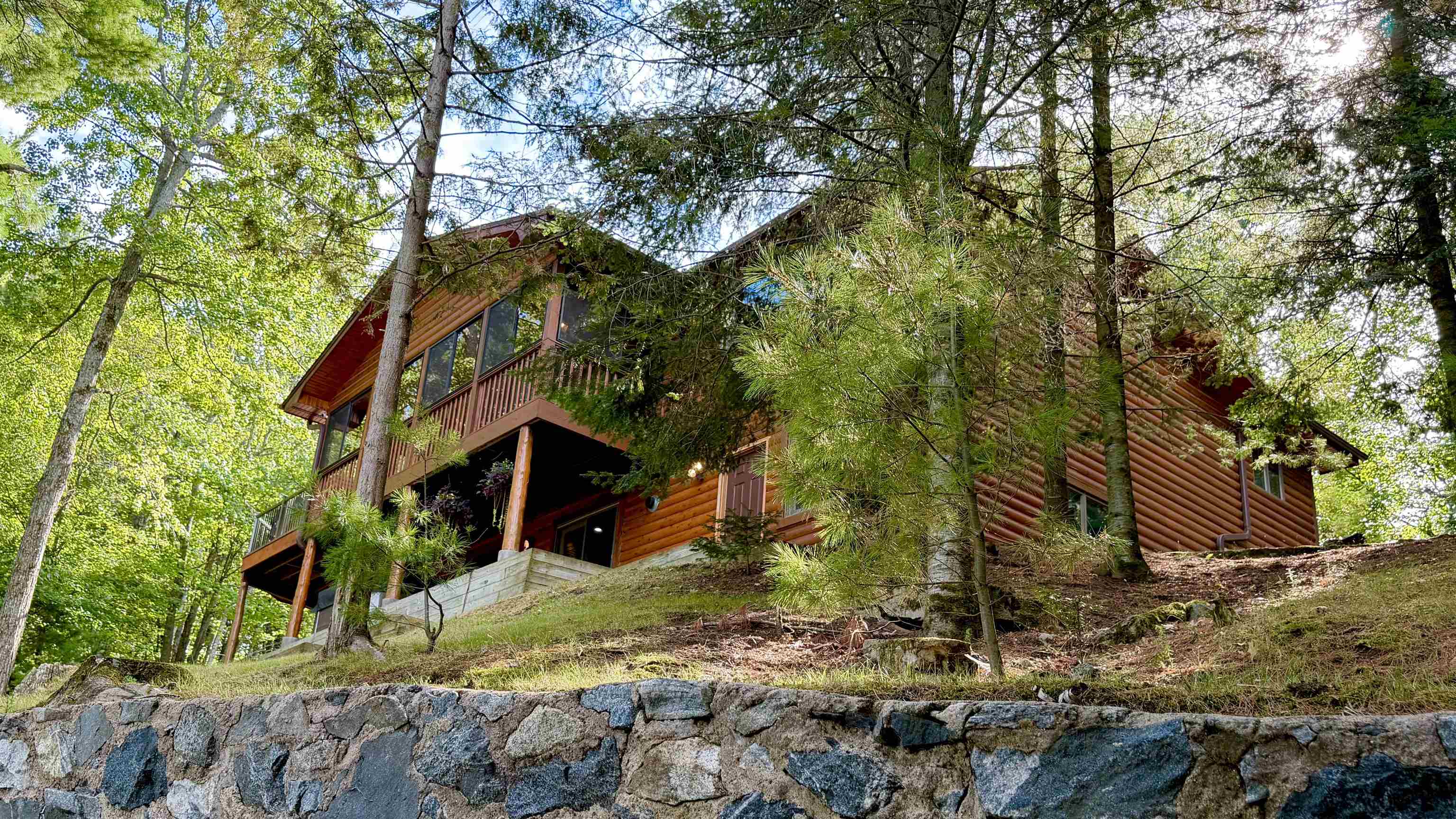 5545 Mohawk Shores Drive Property Photo 1