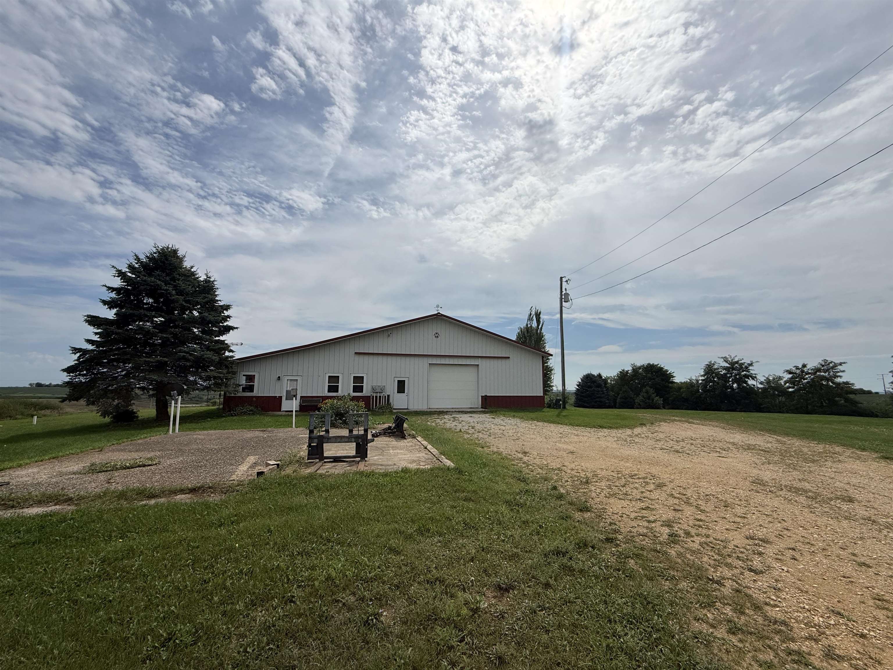 8879 County Road Id Property Photo 1