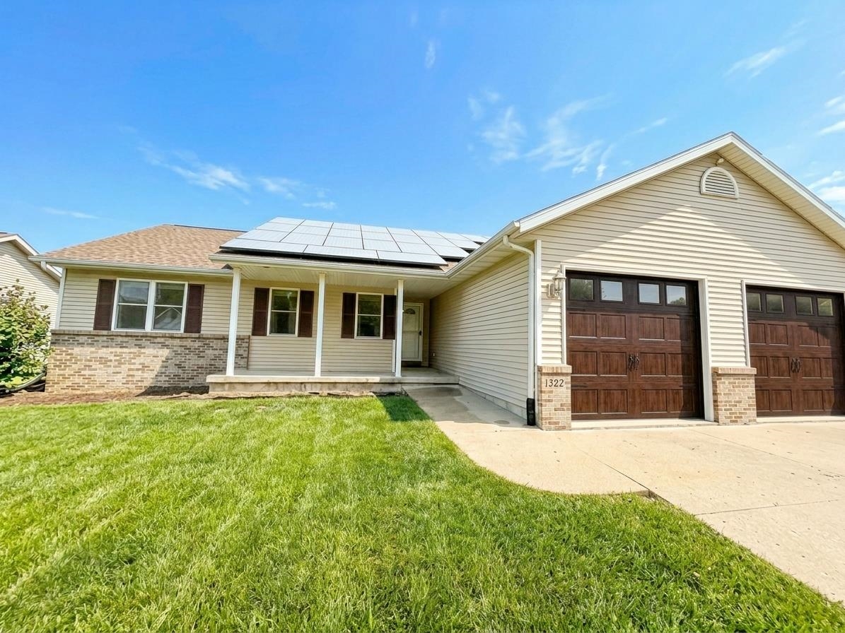 332 Sandridge Trail Property Photo 1