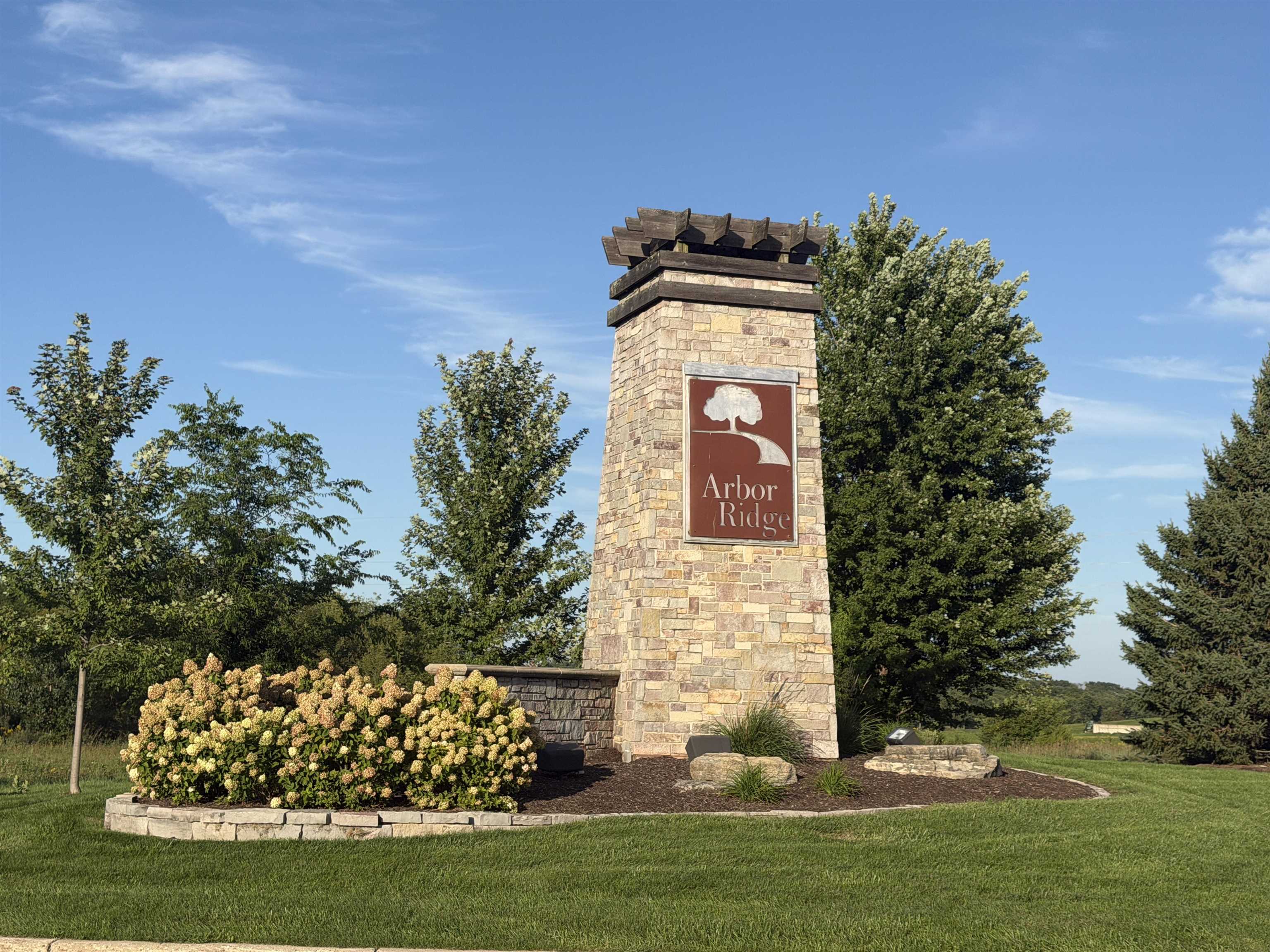 2019 Arbor Ridge Way Property Photo 1
