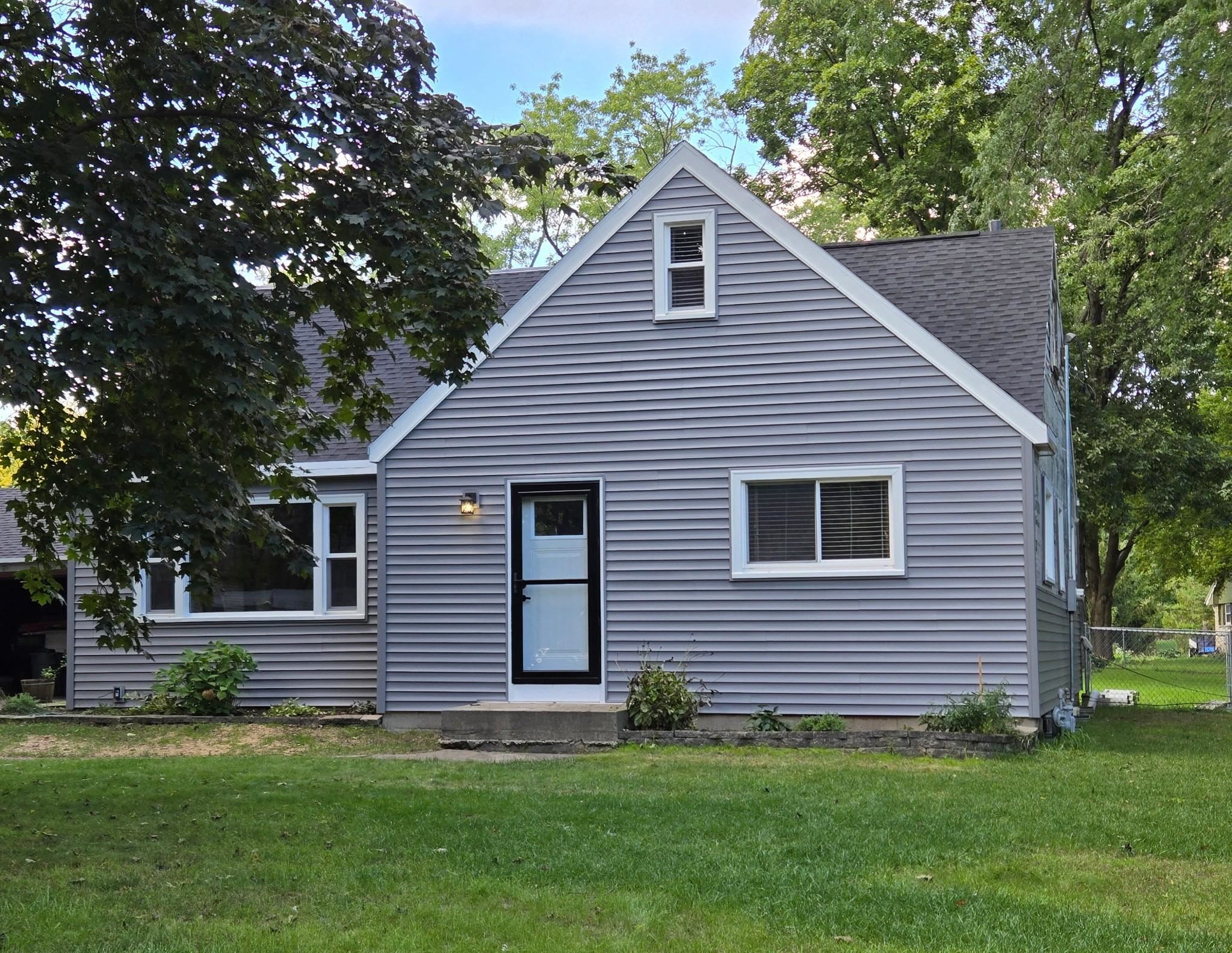 11904 W Oakwood Drive Property Photo 1