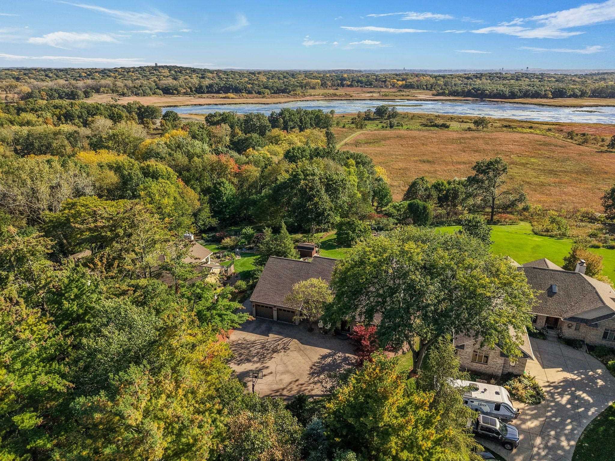 5163 River Road Property Photo 1
