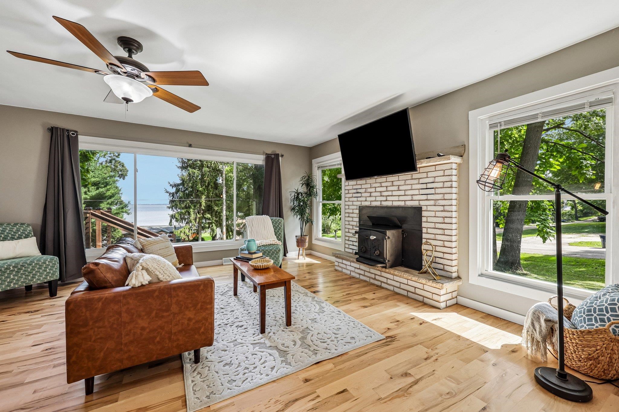 101 Potowatomi Drive Property Photo 1