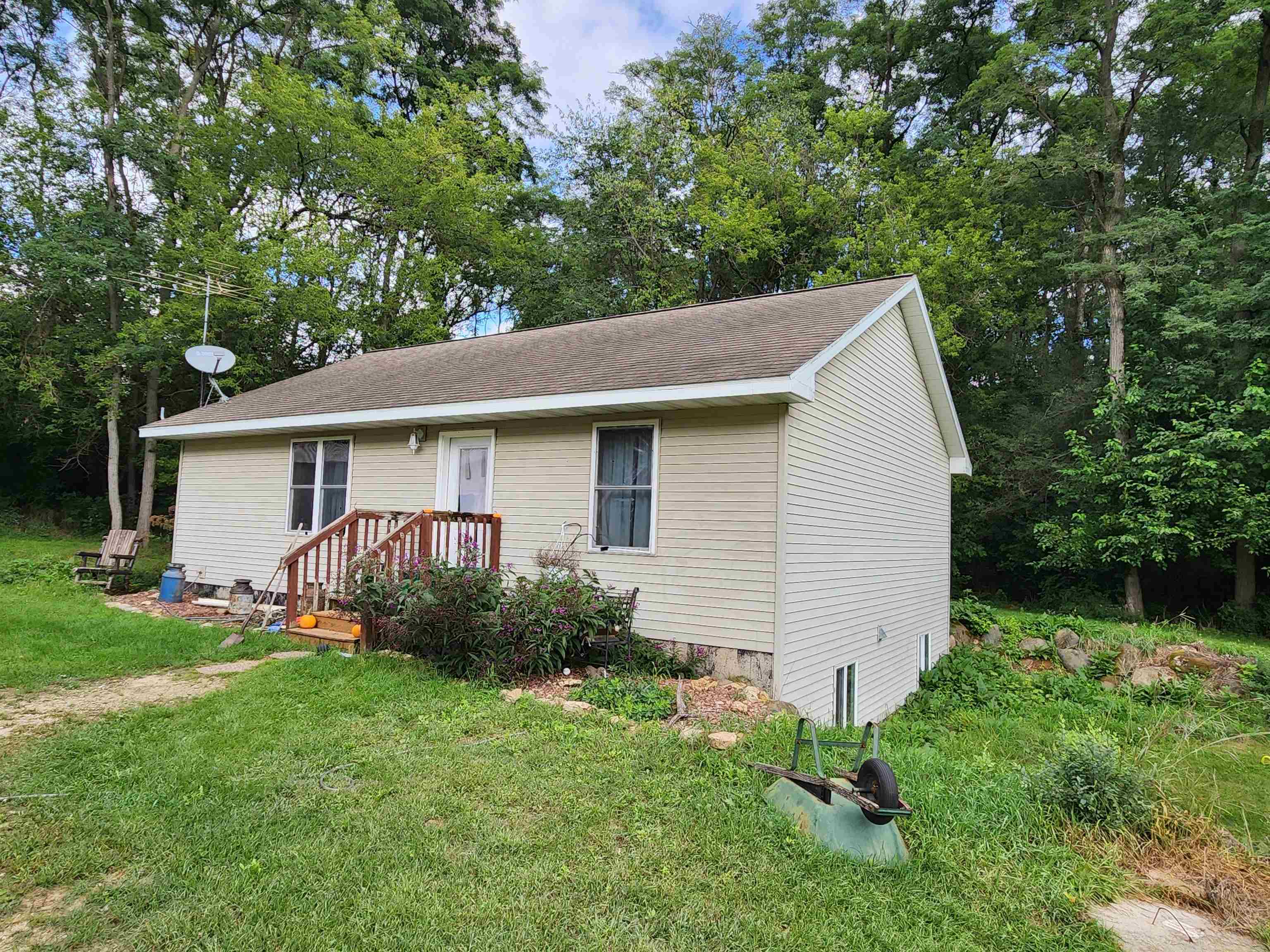 N8002 Ashley Rd. Road Property Photo 1