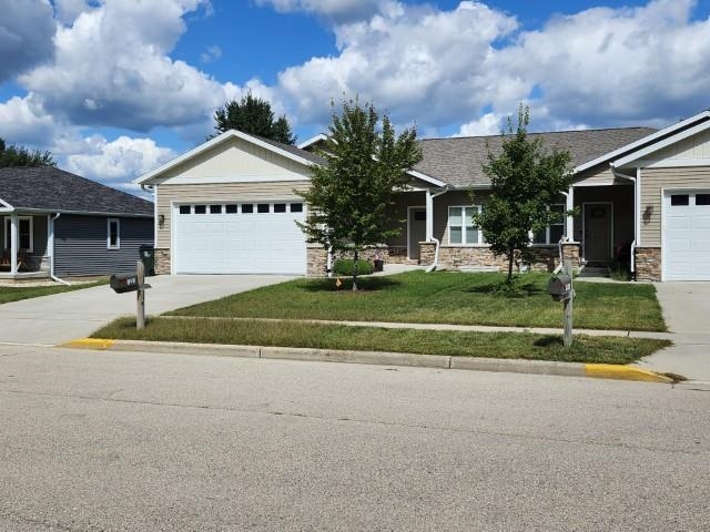 720 Forest Edge Drive Property Photo 1