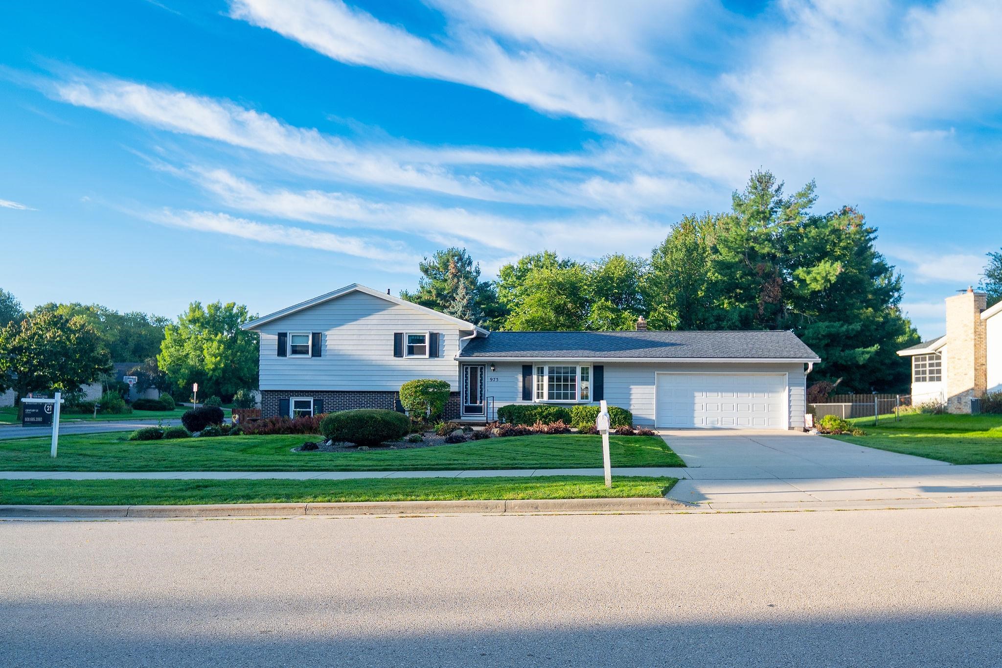 973 Harvest Lane Property Photo 1