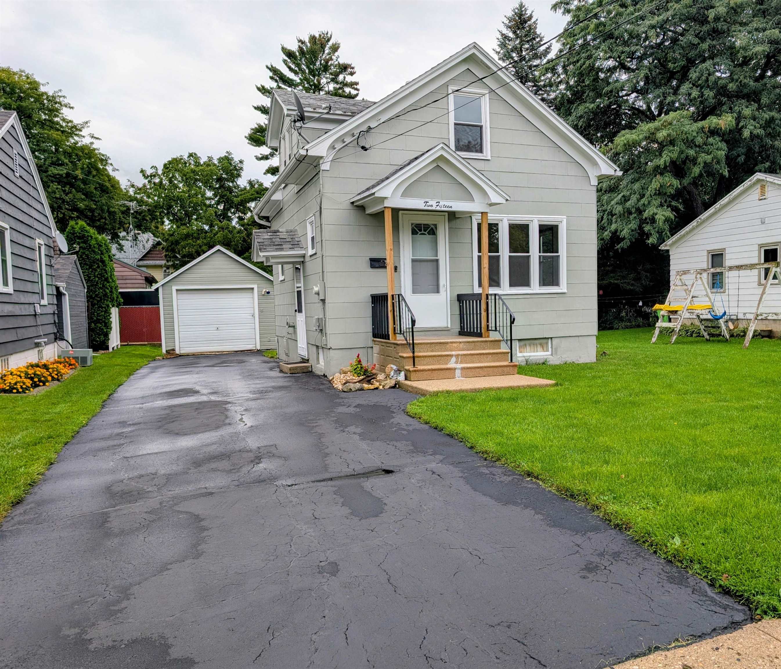 215 Wayland Street Property Photo 1