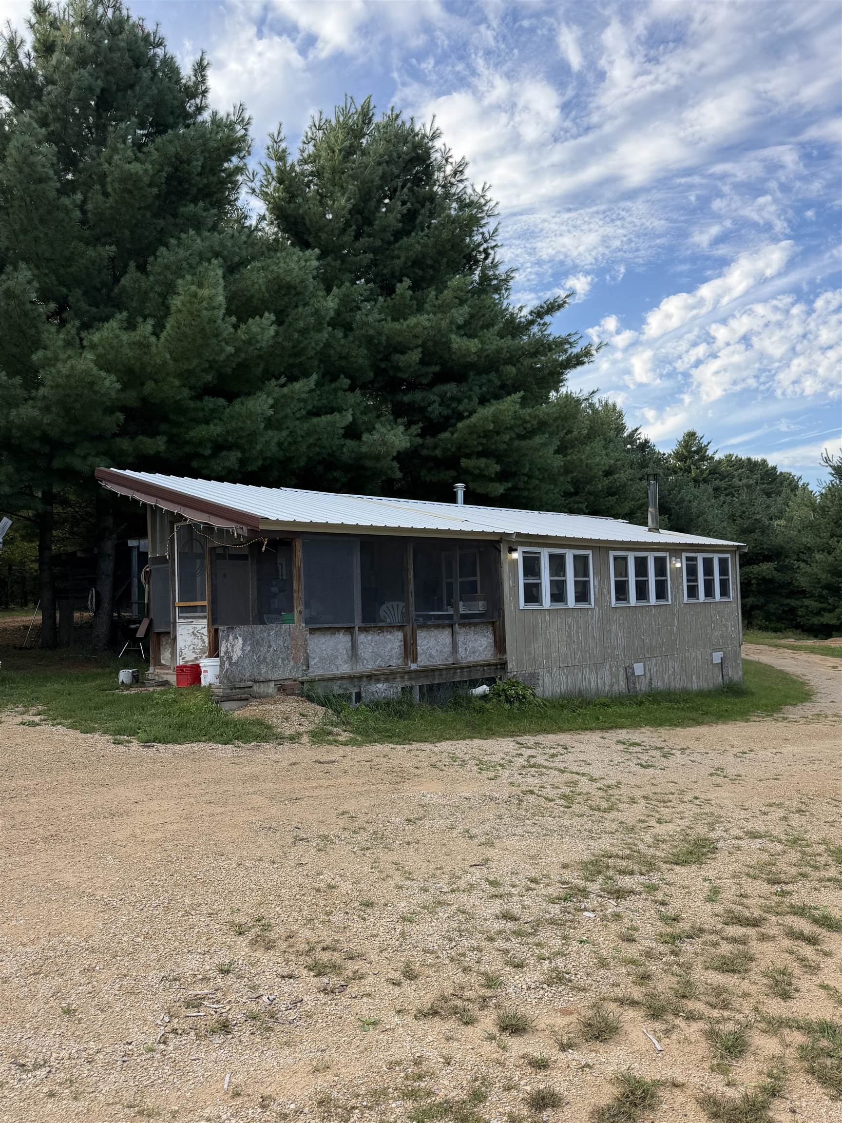 N7456 4th Avenue Property Photo 1
