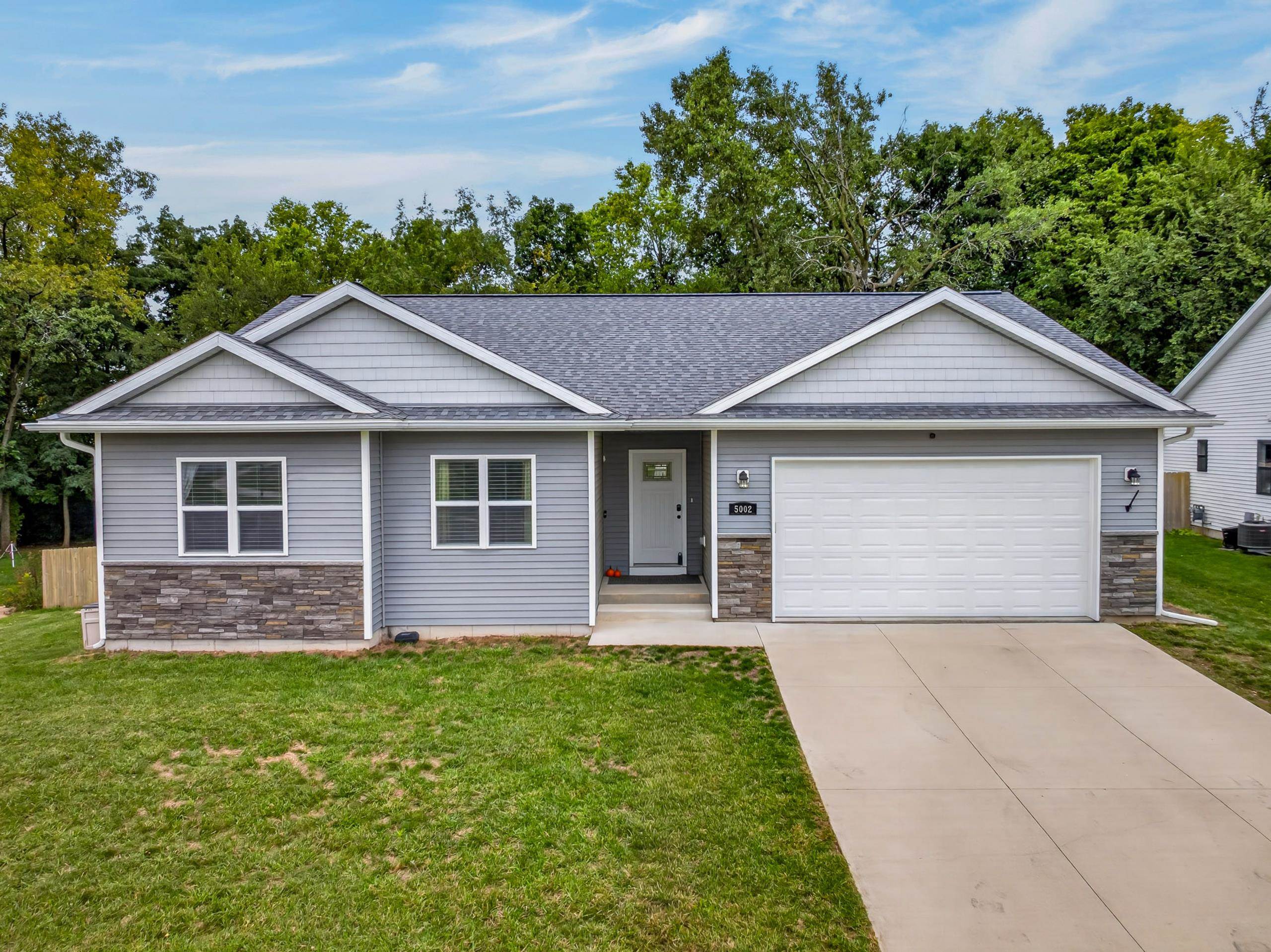 5002 Great Gray Drive Property Photo 1