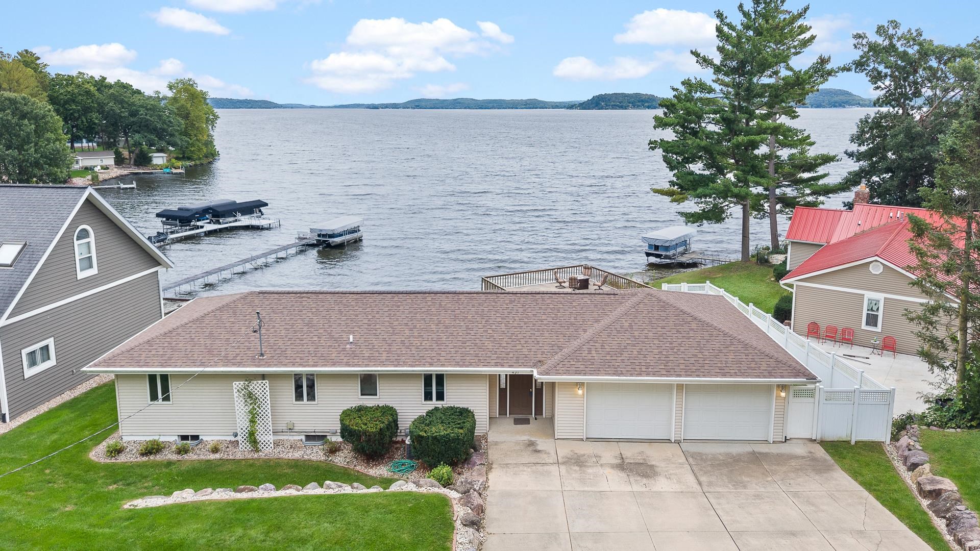421 River Street Property Photo 1