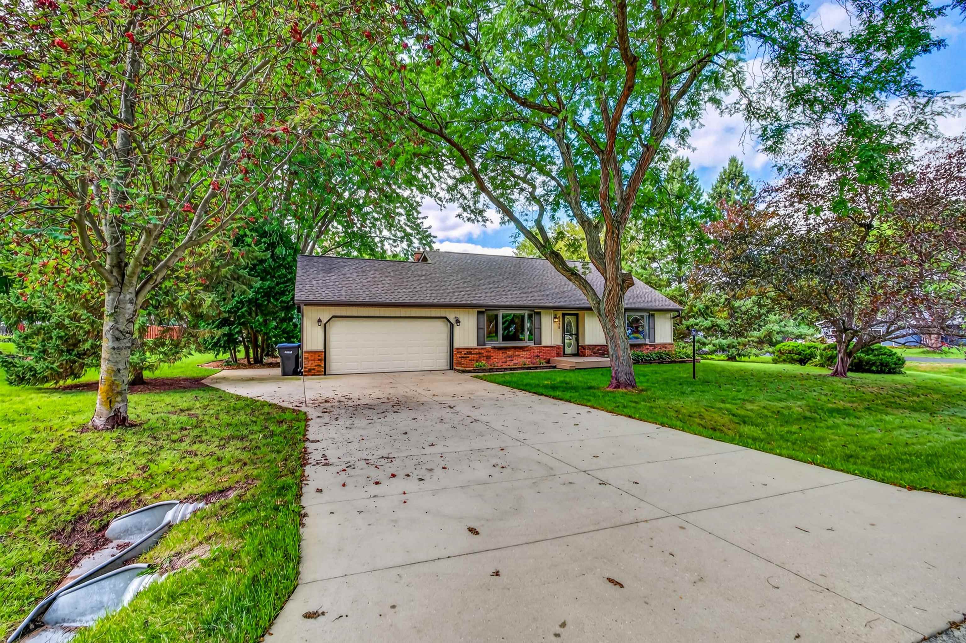 6229 Harvest Lane