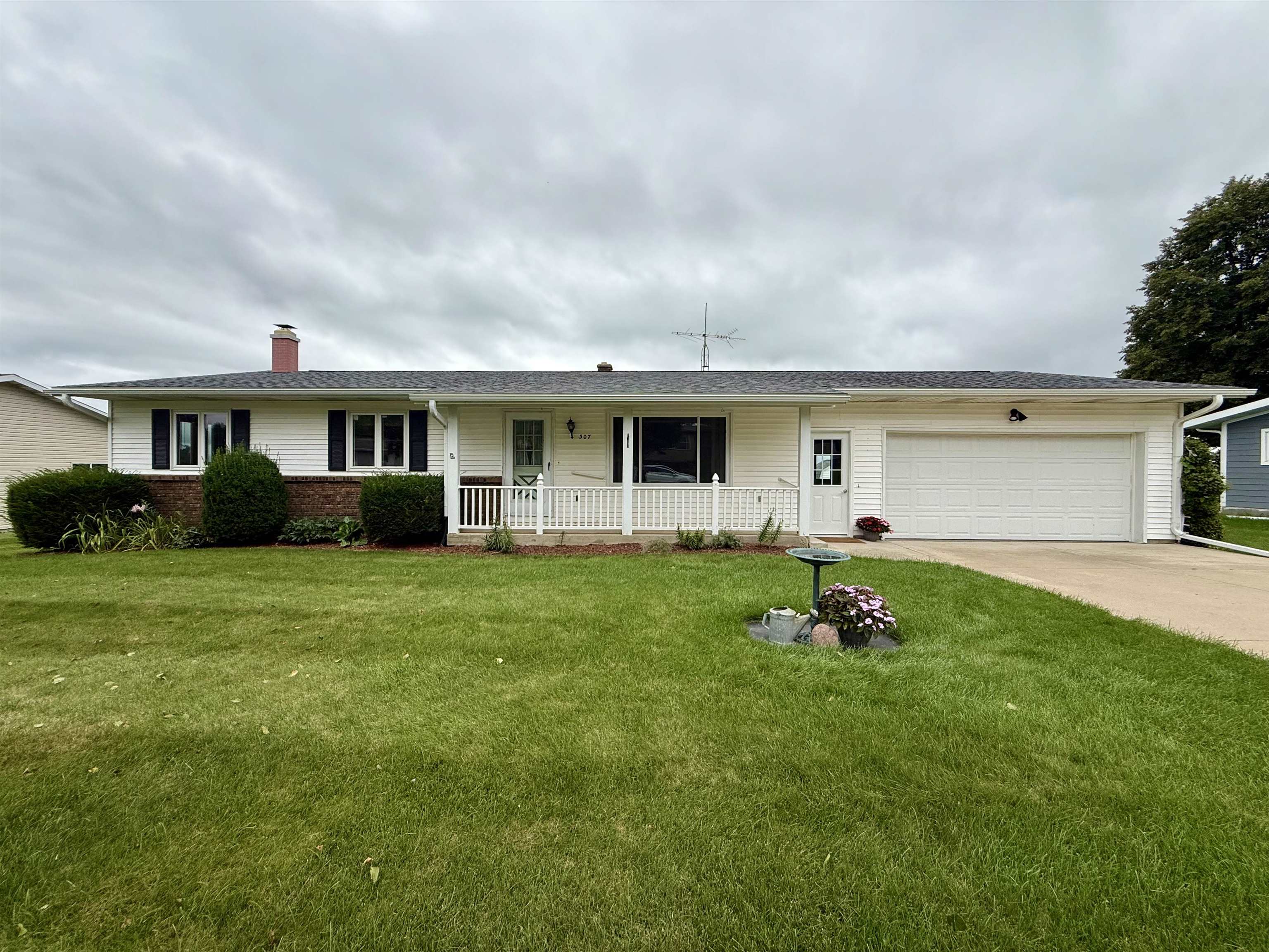 307 Benson Street Property Photo 1