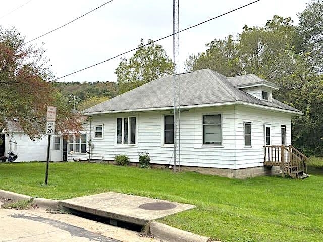 912 3rd Street Property Photo 1