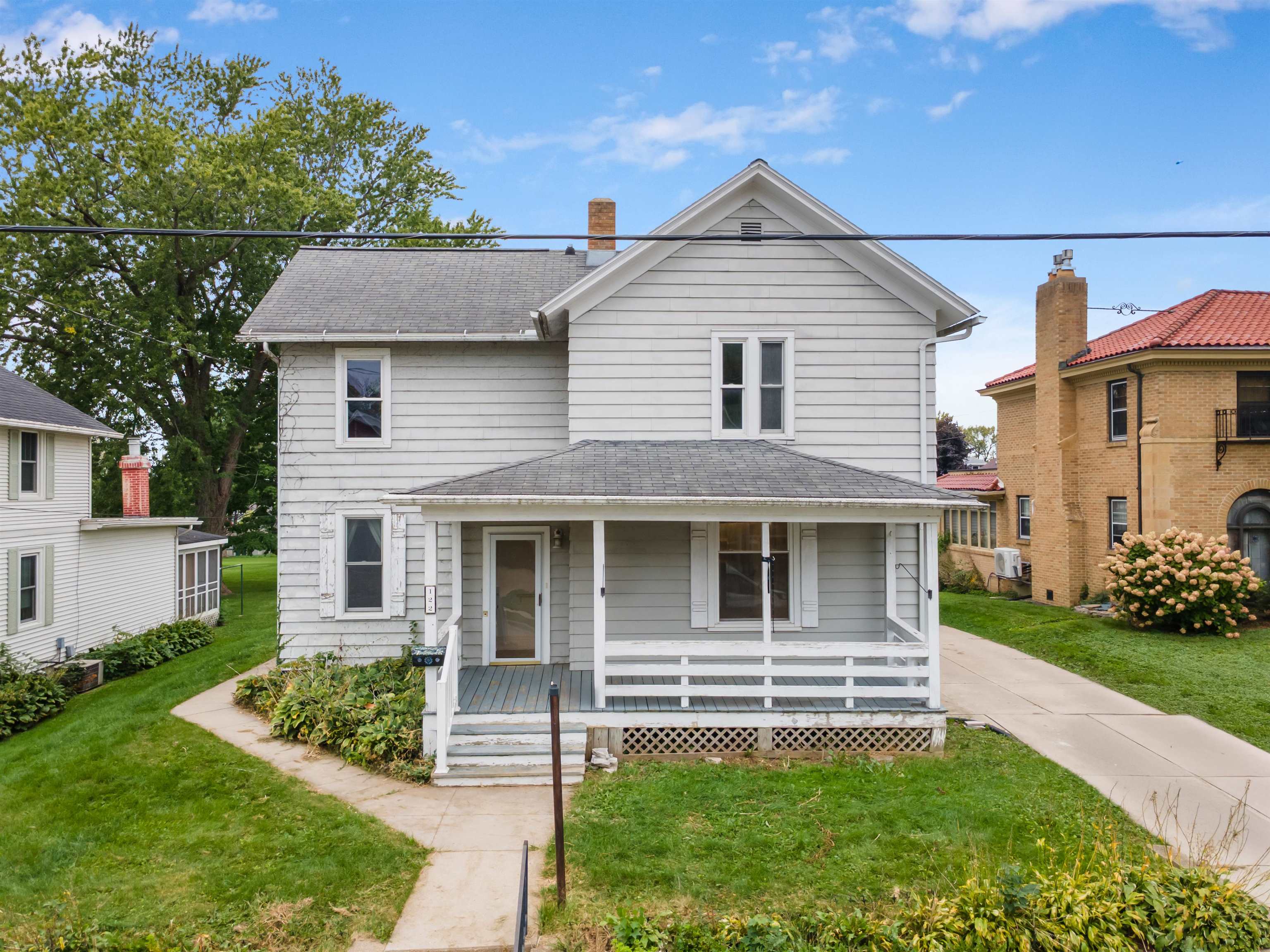 122 Lacrosse Street Property Photo 1