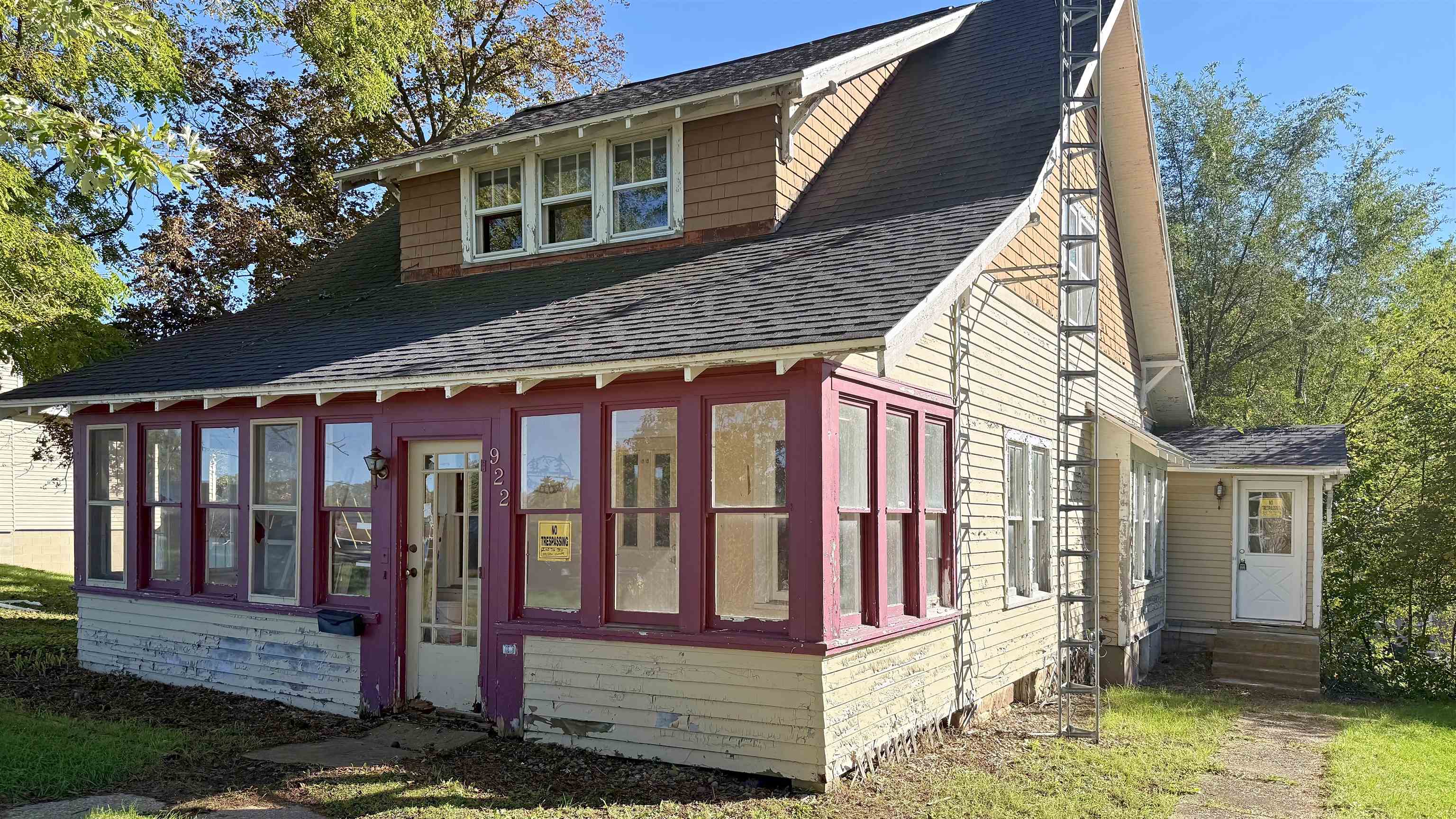 922 Washington Avenue Property Photo 1