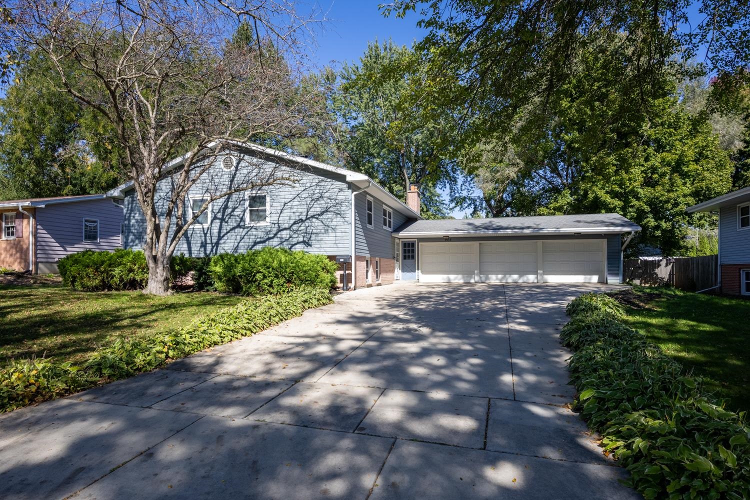 908 Roby Road Property Photo 1