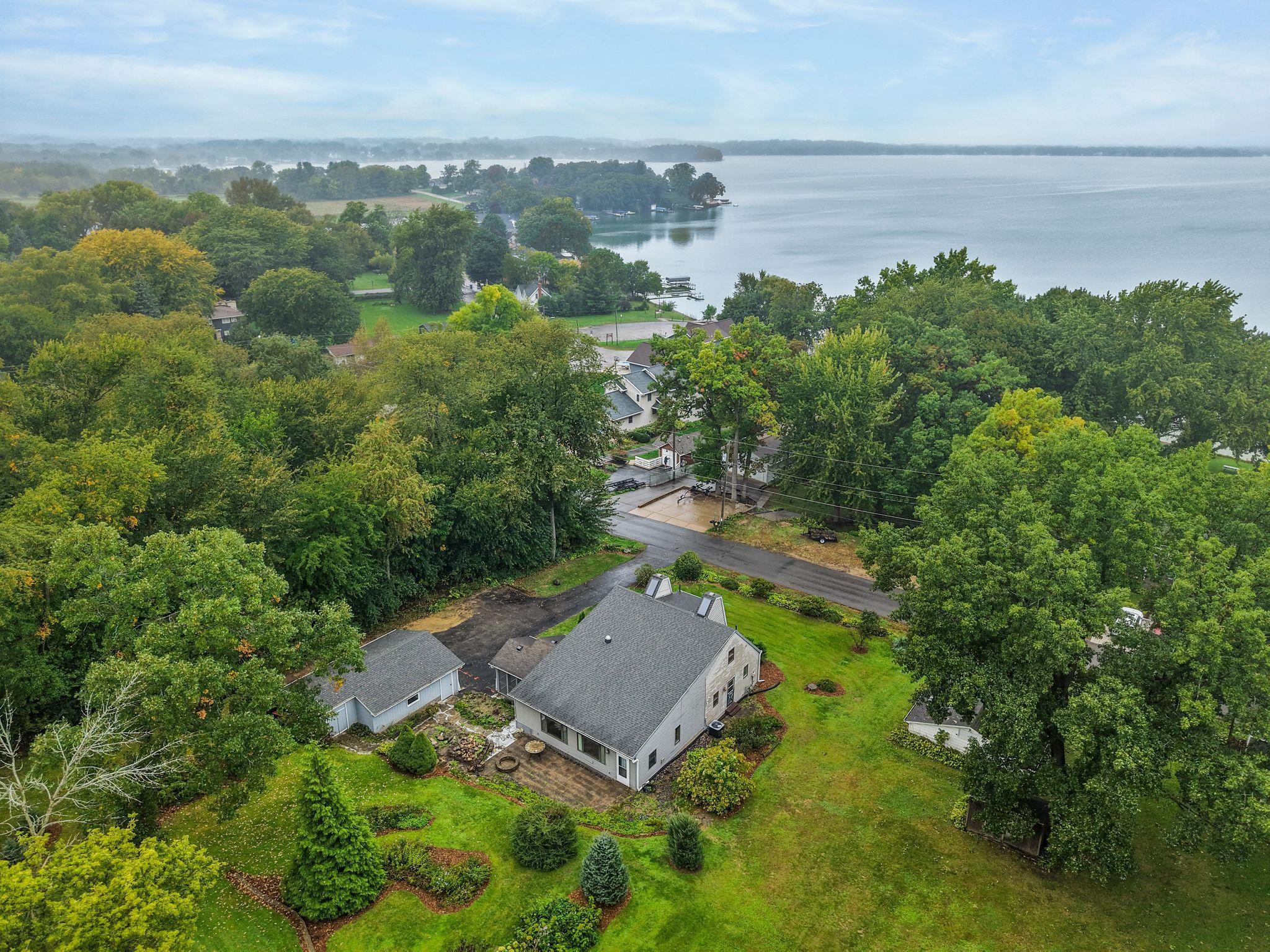3287 Brooklyn Drive Property Photo 1
