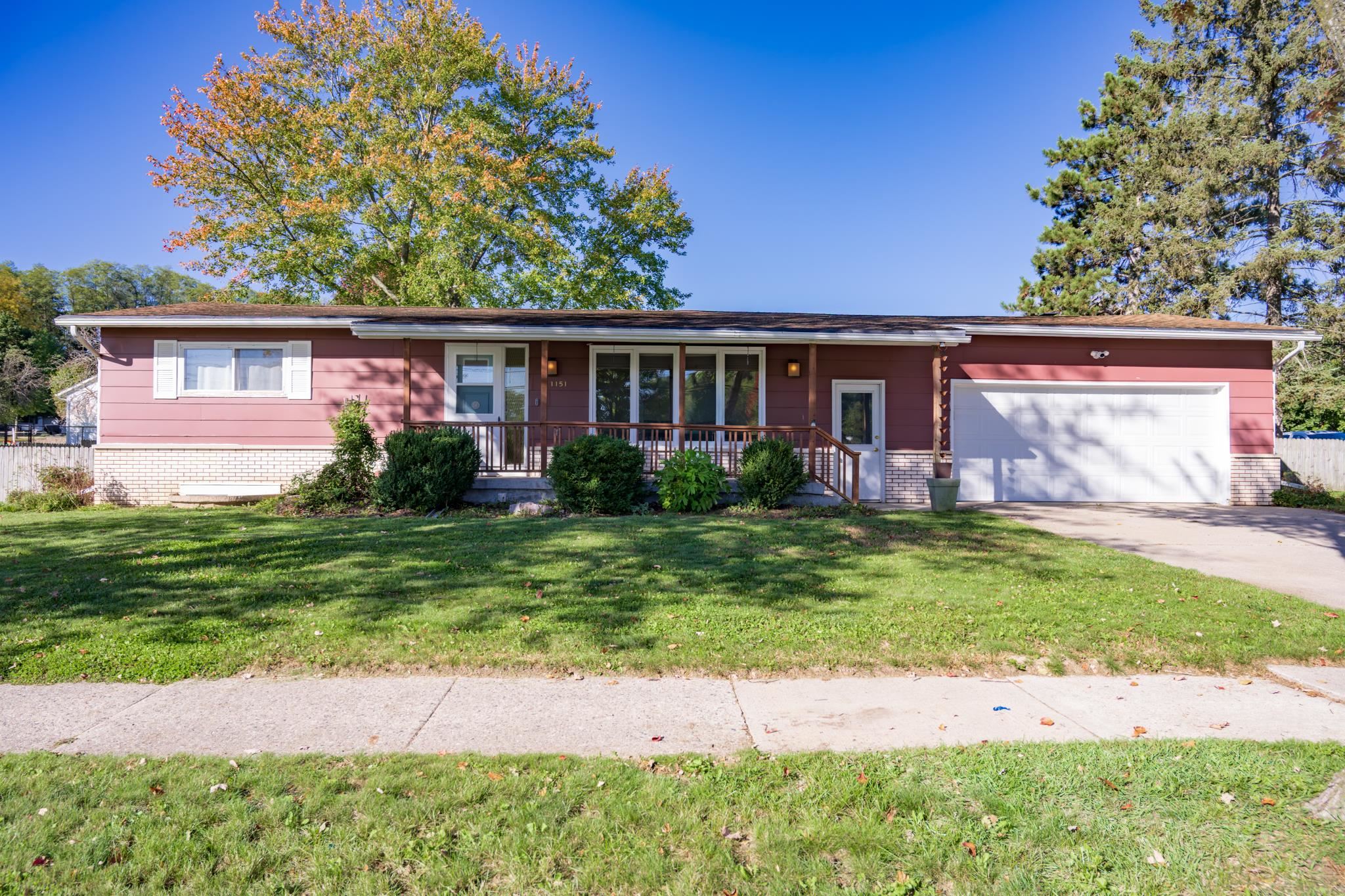 1151 N Dewey Avenue Property Photo 1