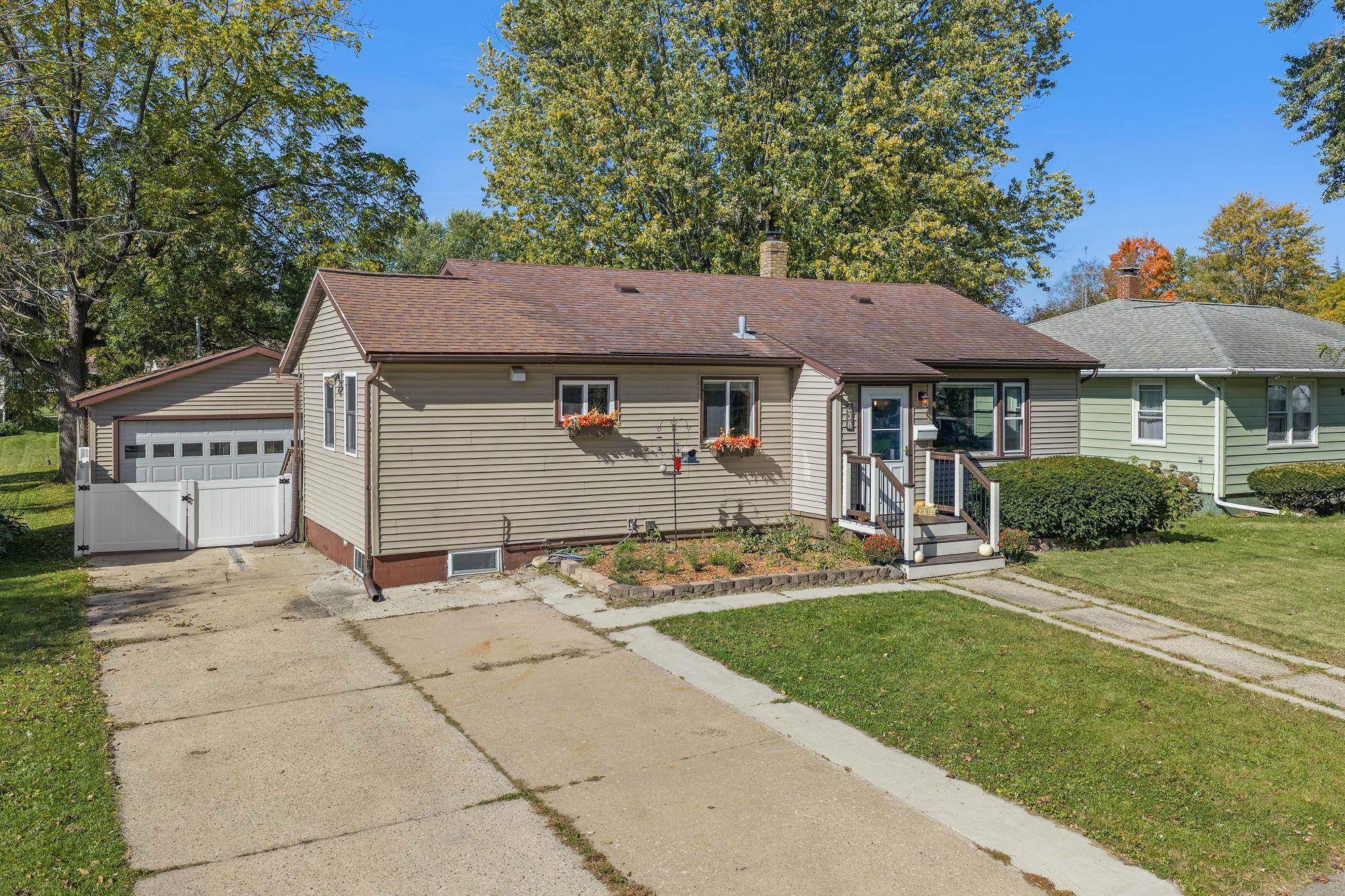 538 Ellinwood Avenue Property Photo 1