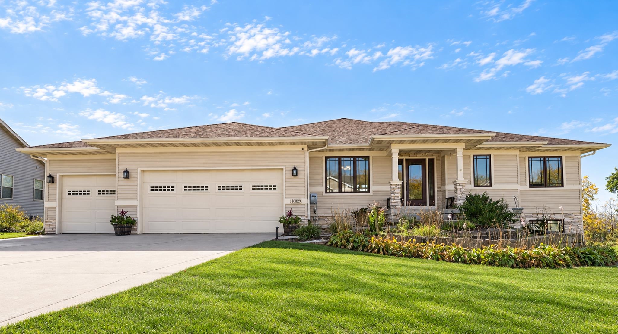 10859 Diamond Circle Property Photo 1