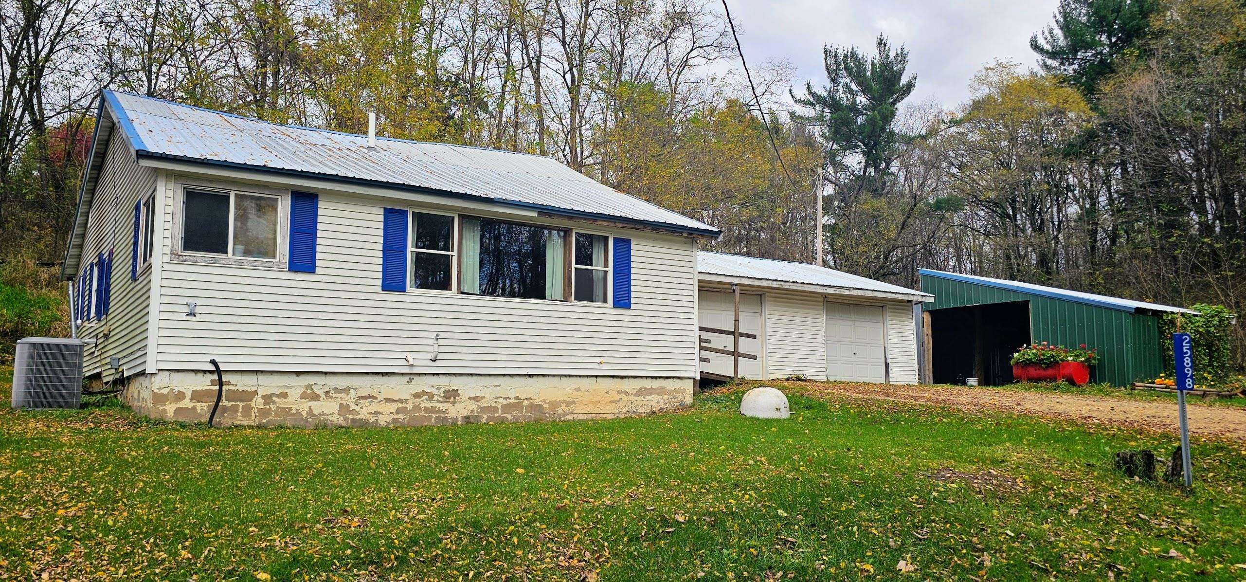 25898 Mandt Street Property Photo 1