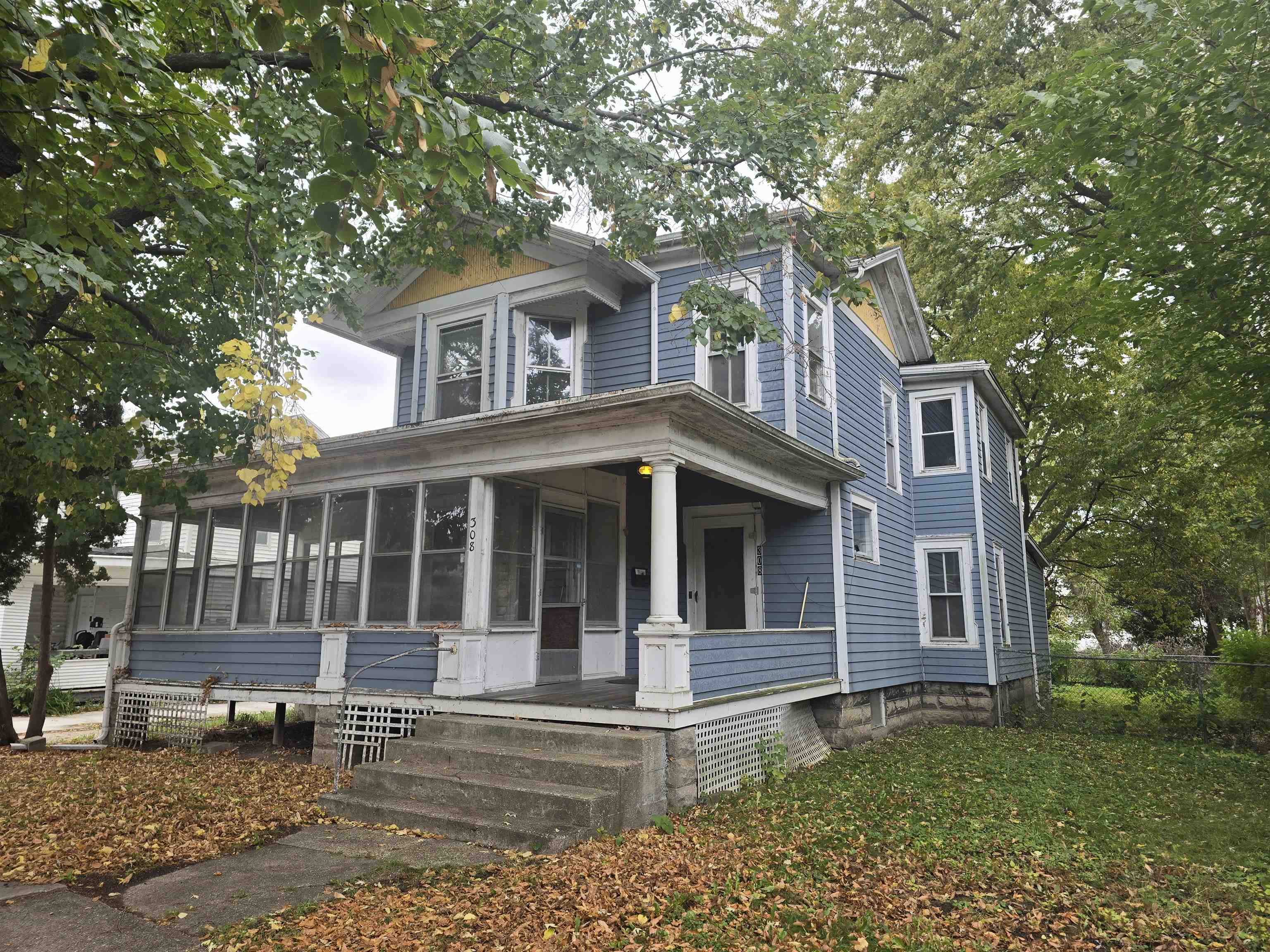 308 S Jackson Street Property Photo 1