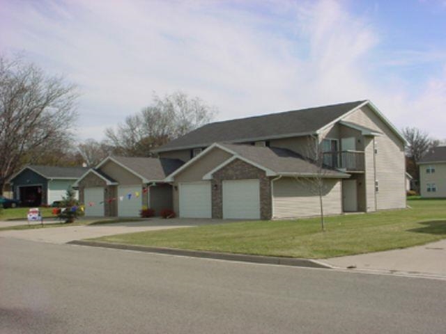 325 Sunset Road 3 Property Photo 1