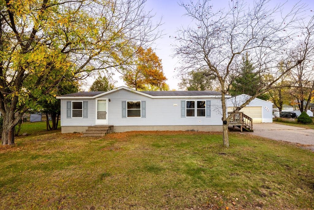 622 Hill Street Property Photo 1