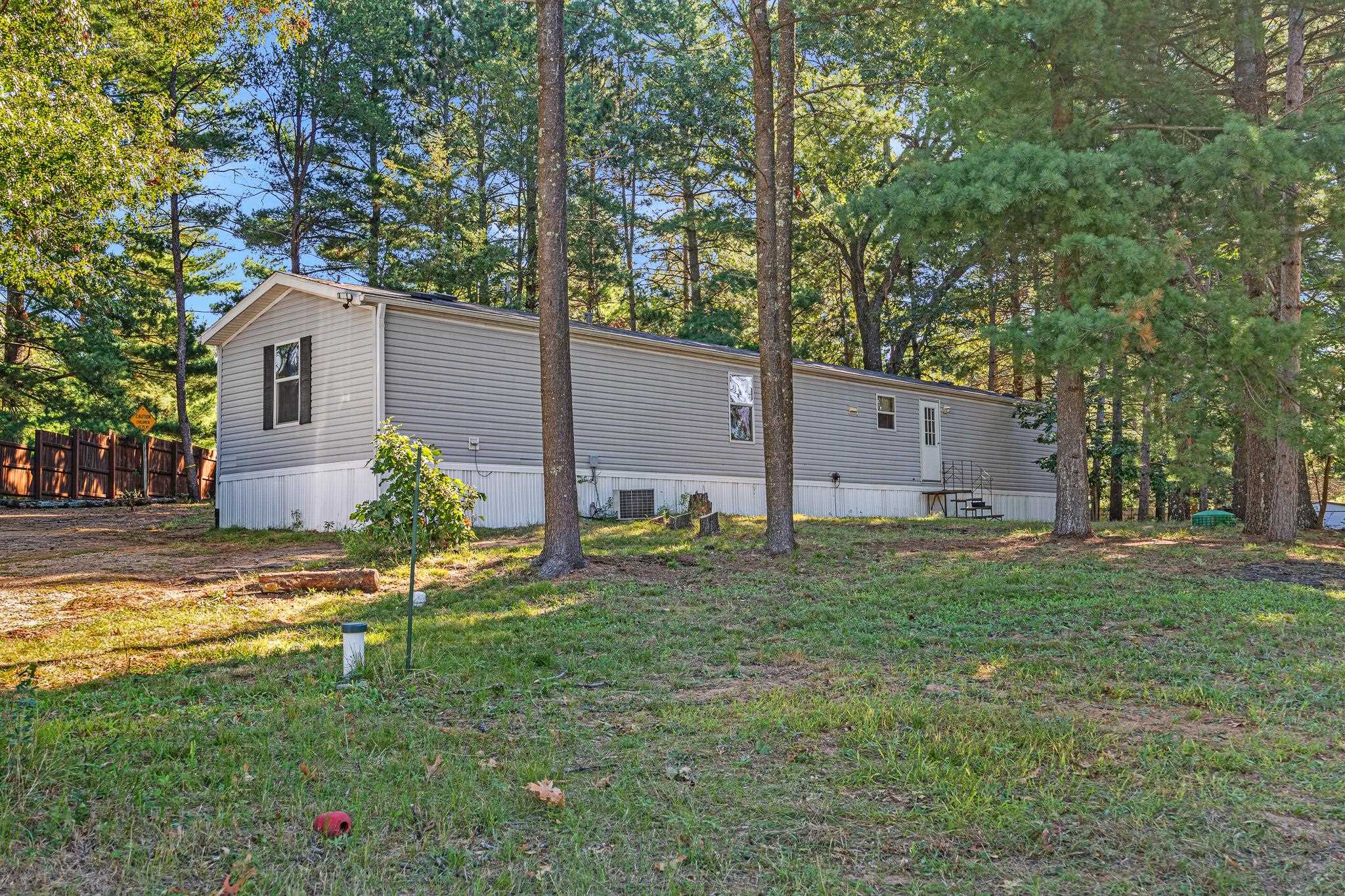 2114 Maple Street Property Photo 1