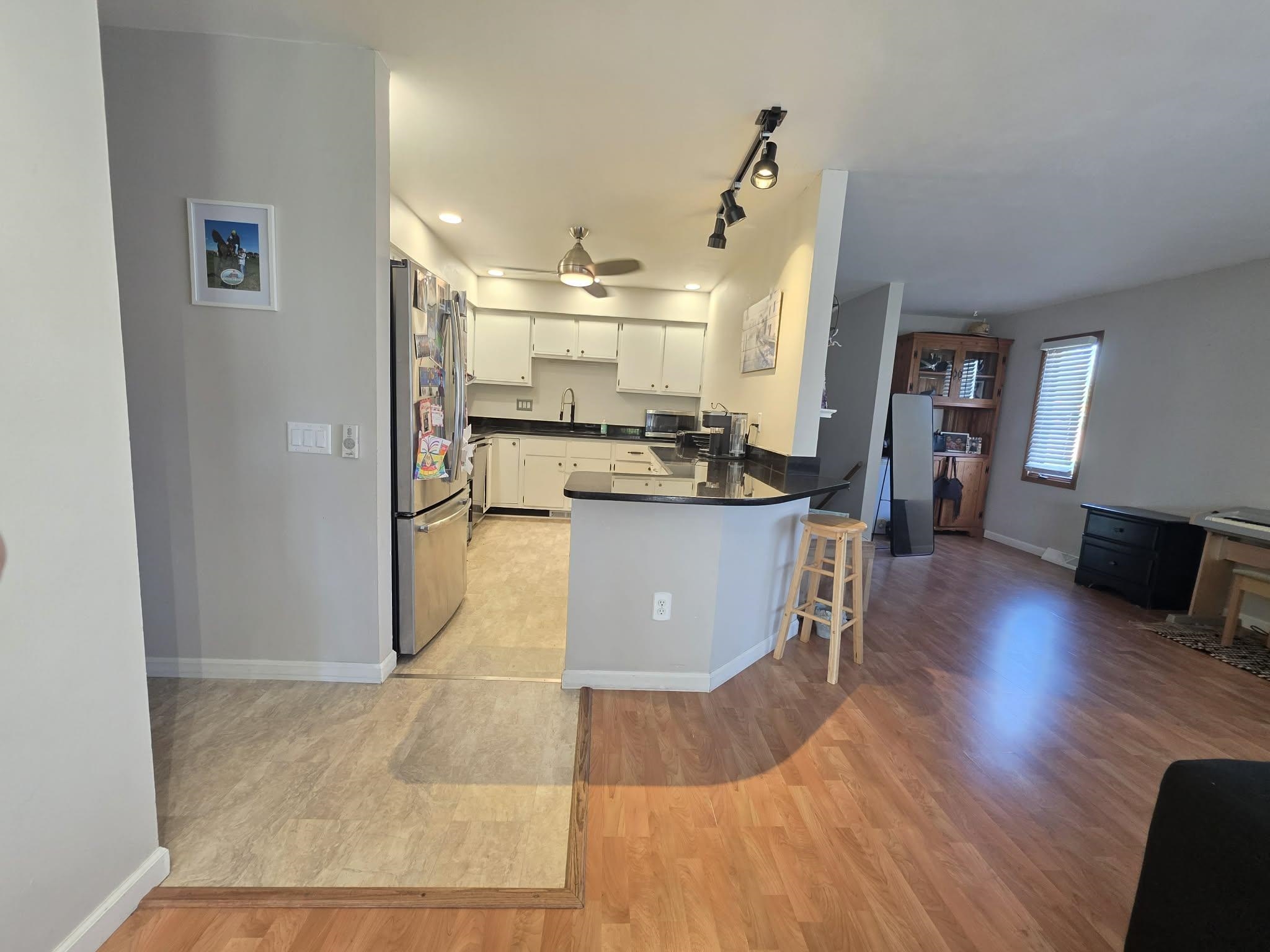 5609 University Avenue Property Photo 1