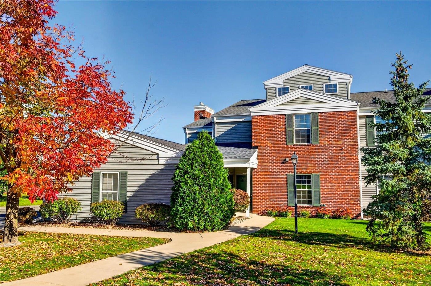 5439 Congress Avenue Property Photo 1