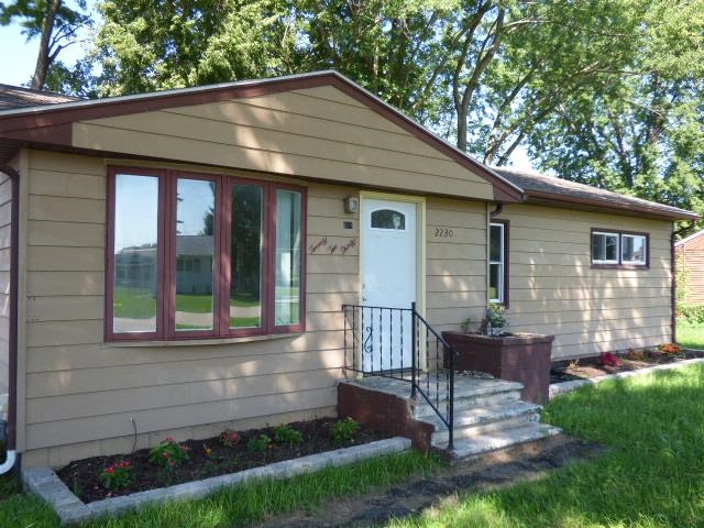2230 S Dewey Avenue Property Photo 1