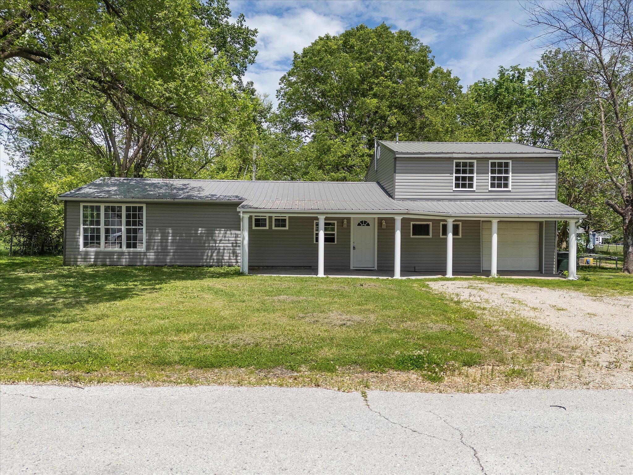 105 Dawson Street Property Photo