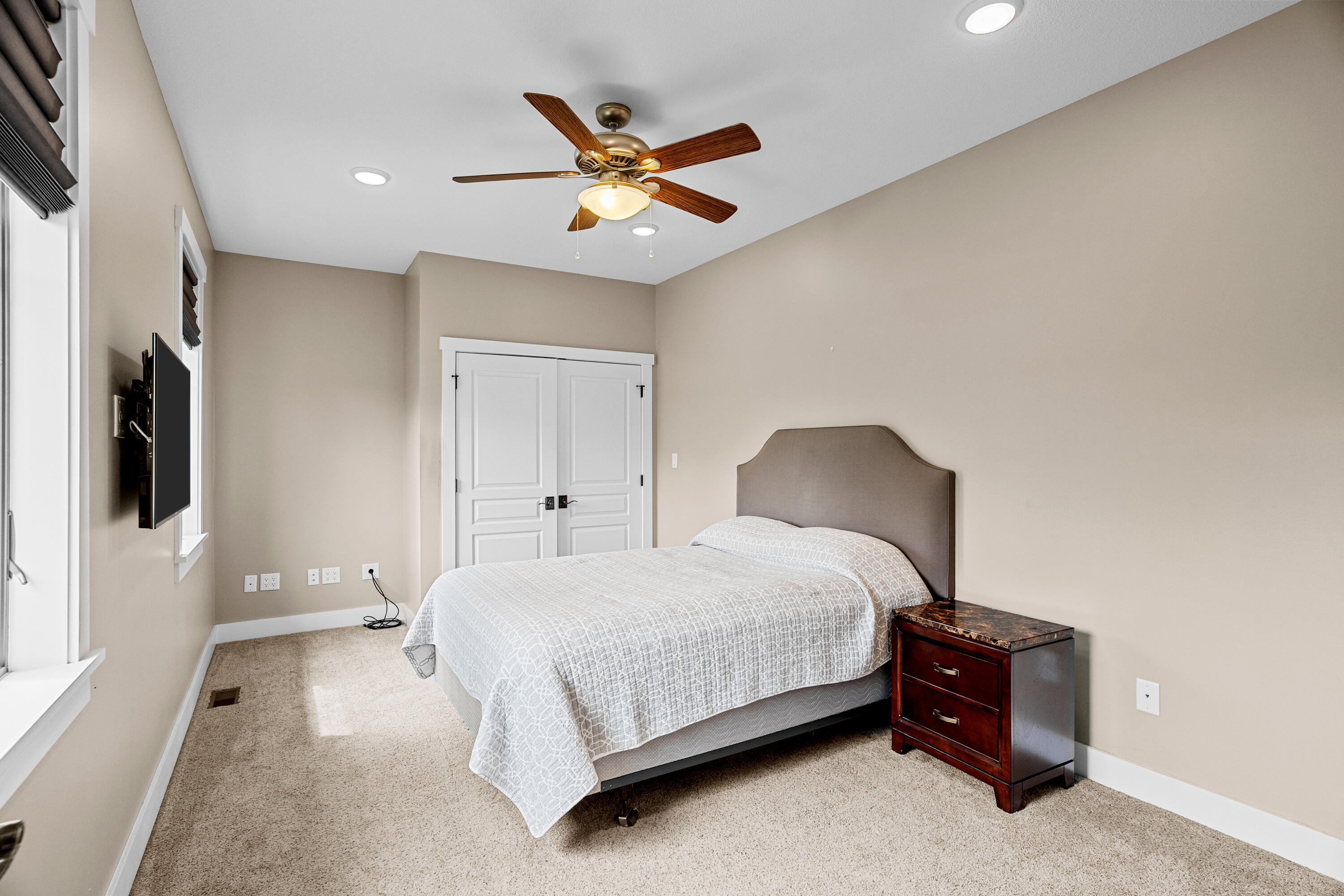 22824 Audrain Rd 814 Property Photo 52