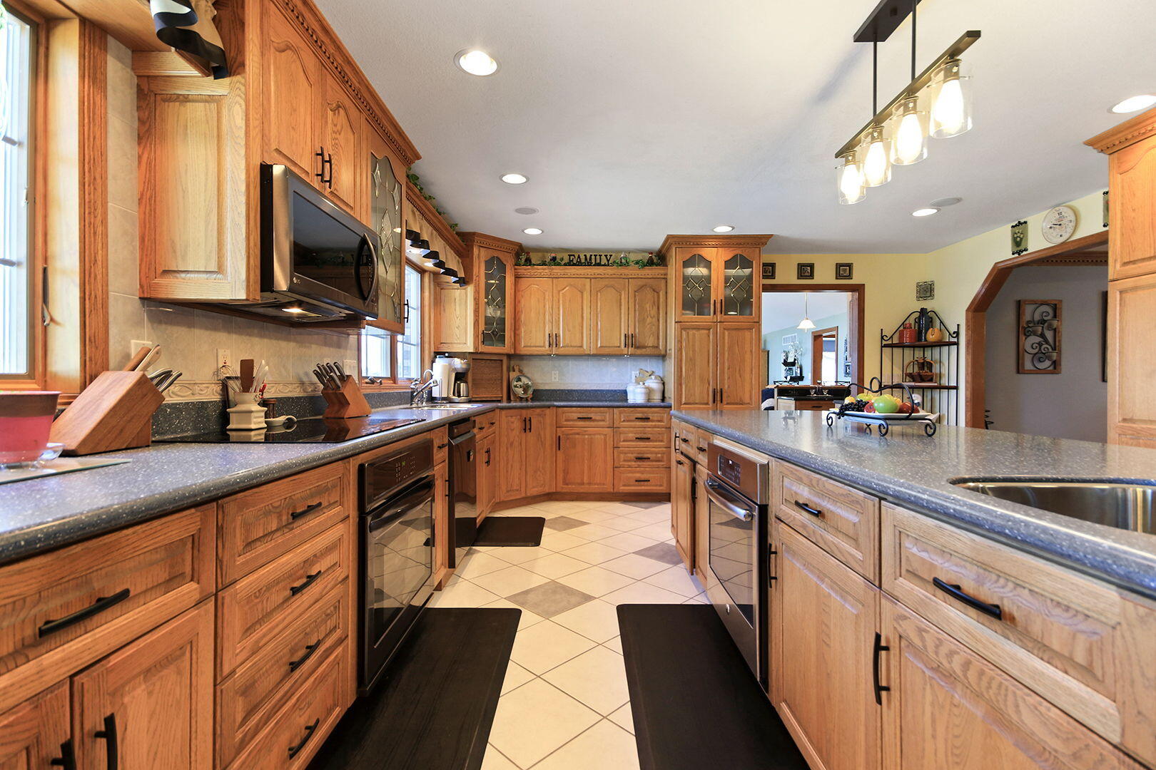 21231 Highway Ff Property Photo 17