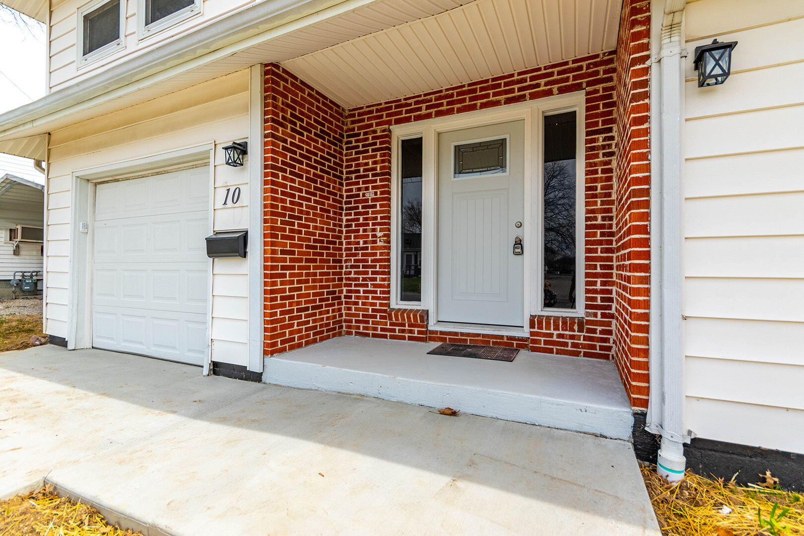 10 Wonneman Circle Property Photo 3