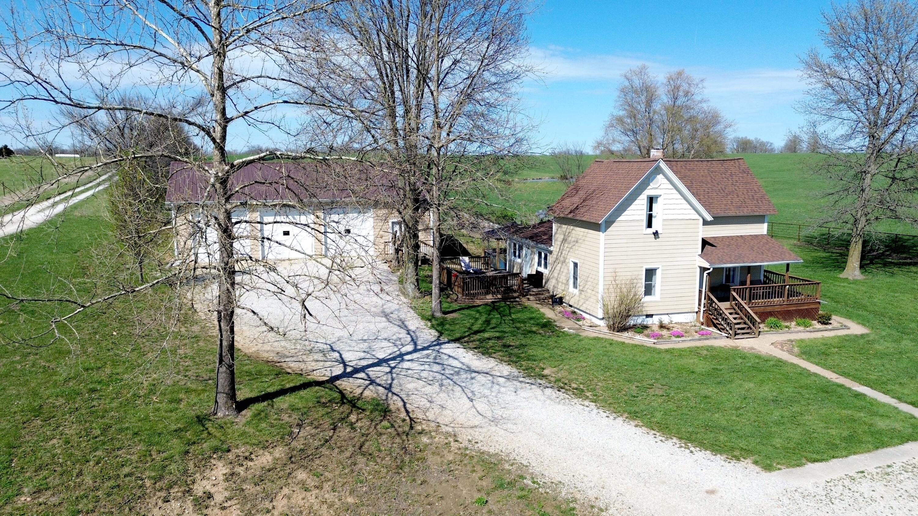 8650 State Road Bb Property Photo 1