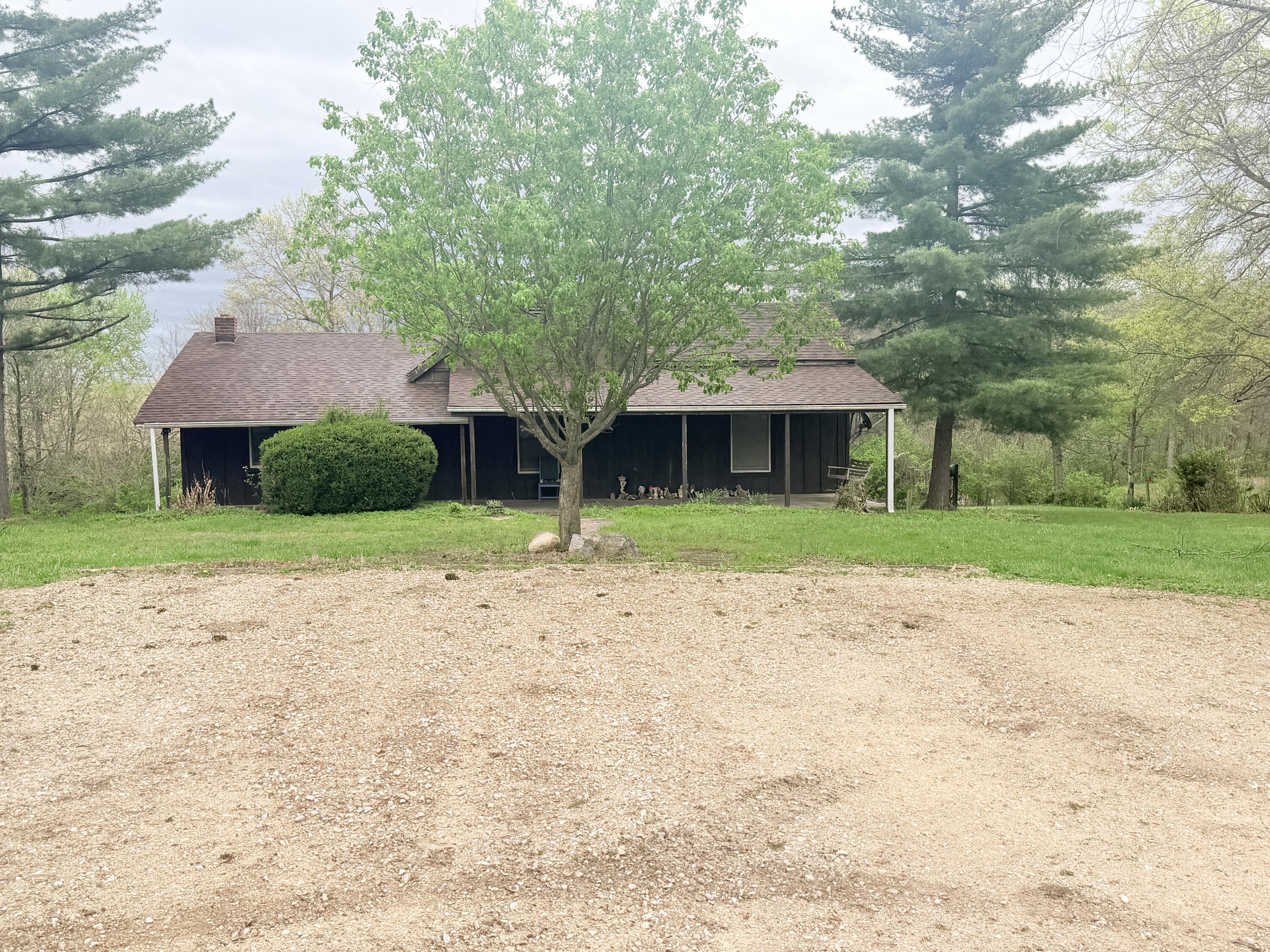 25274 S Lohman Road Property Photo 1