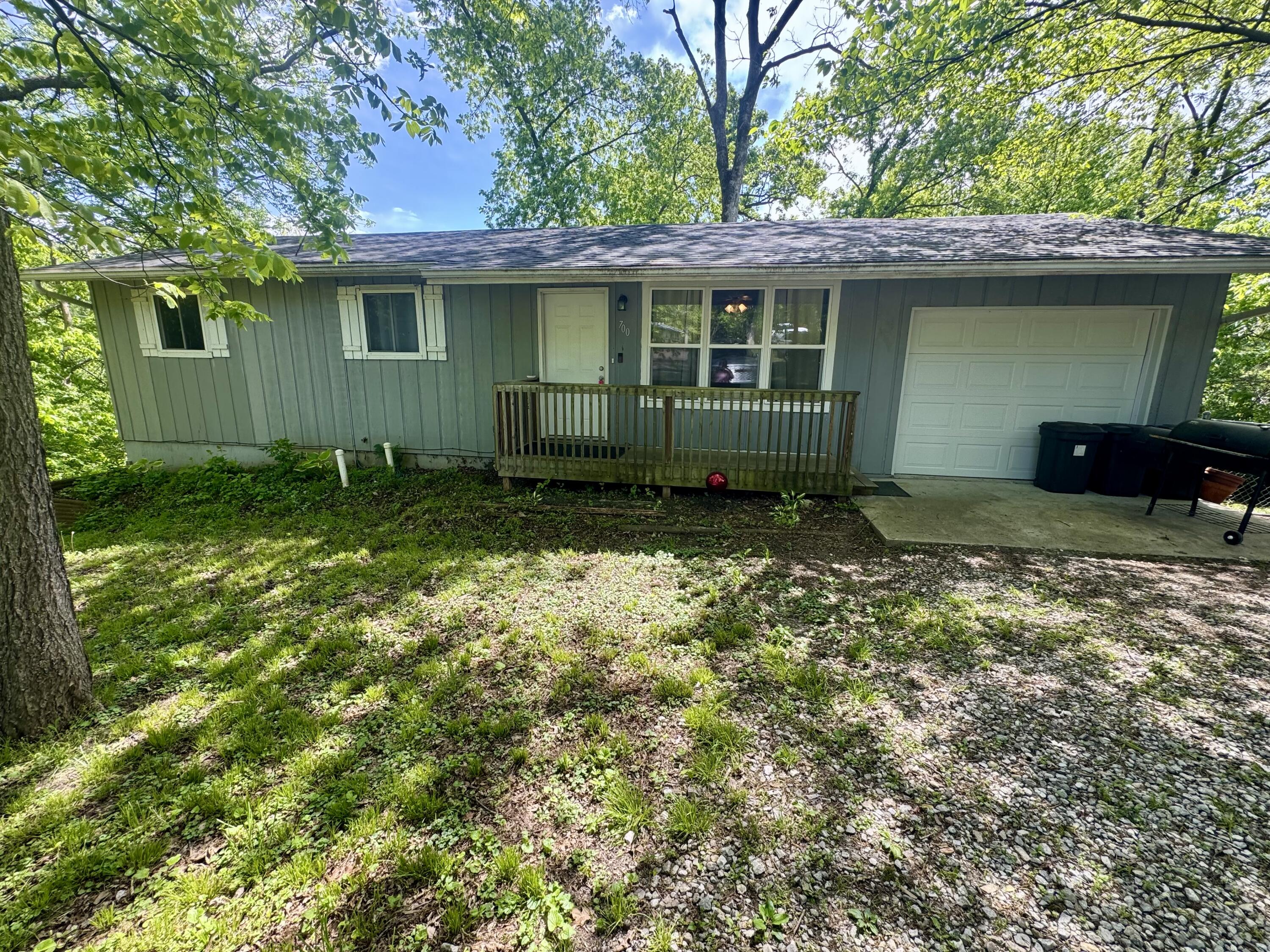 700 Bon Gor Court Property Photo 1