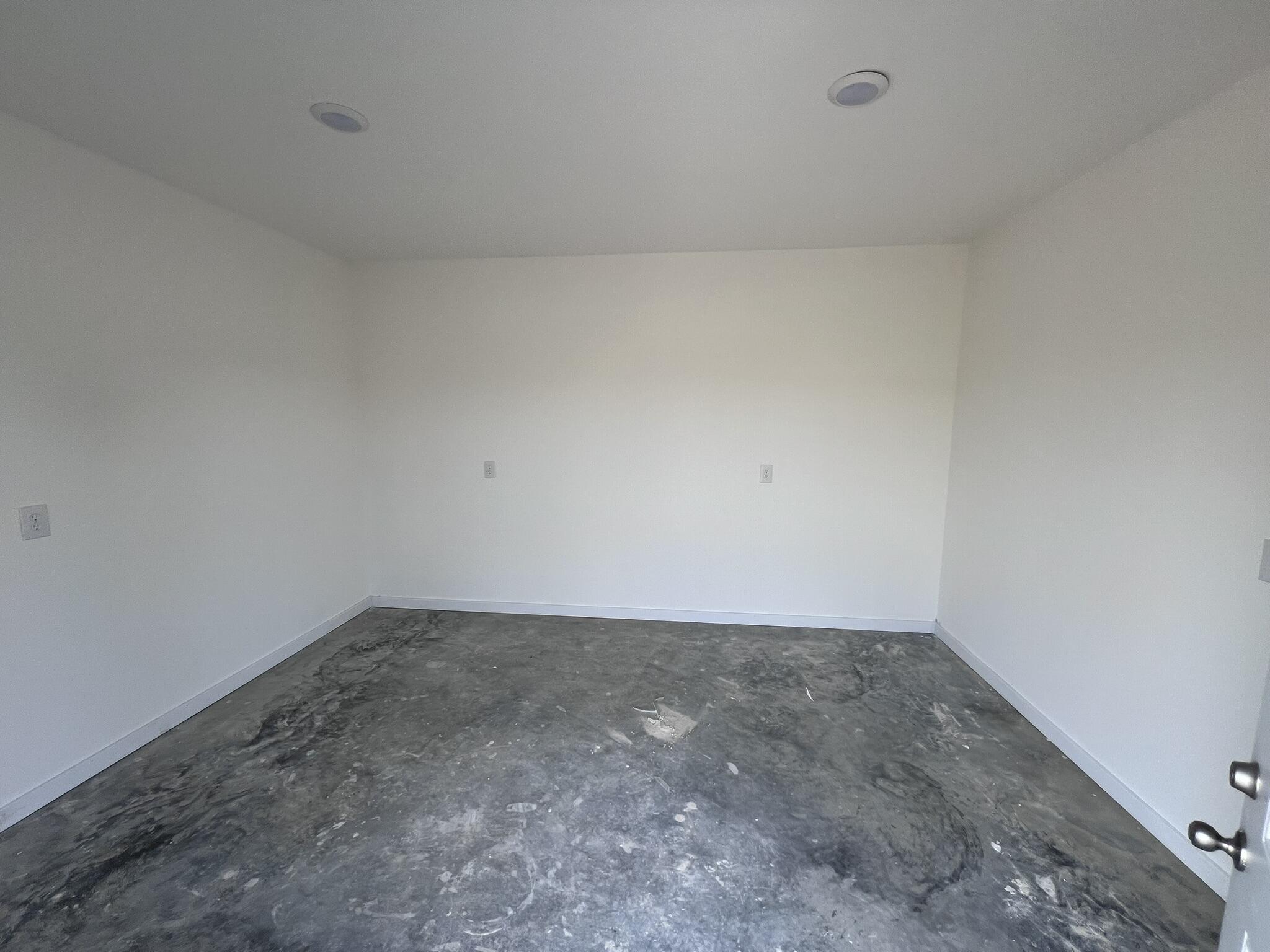 2437 Kirk Drive Property Photo 8