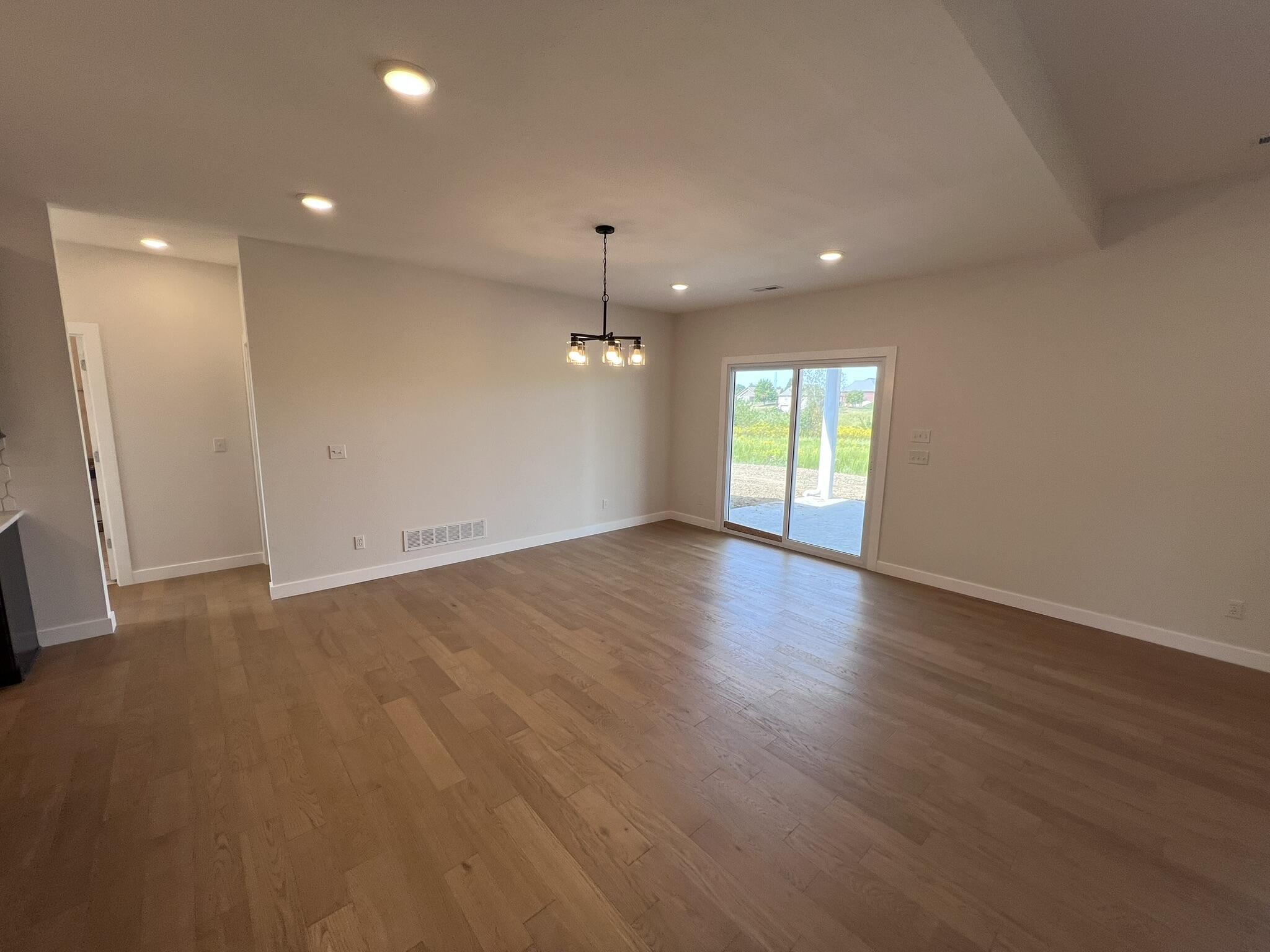 2437 Kirk Drive Property Photo 24