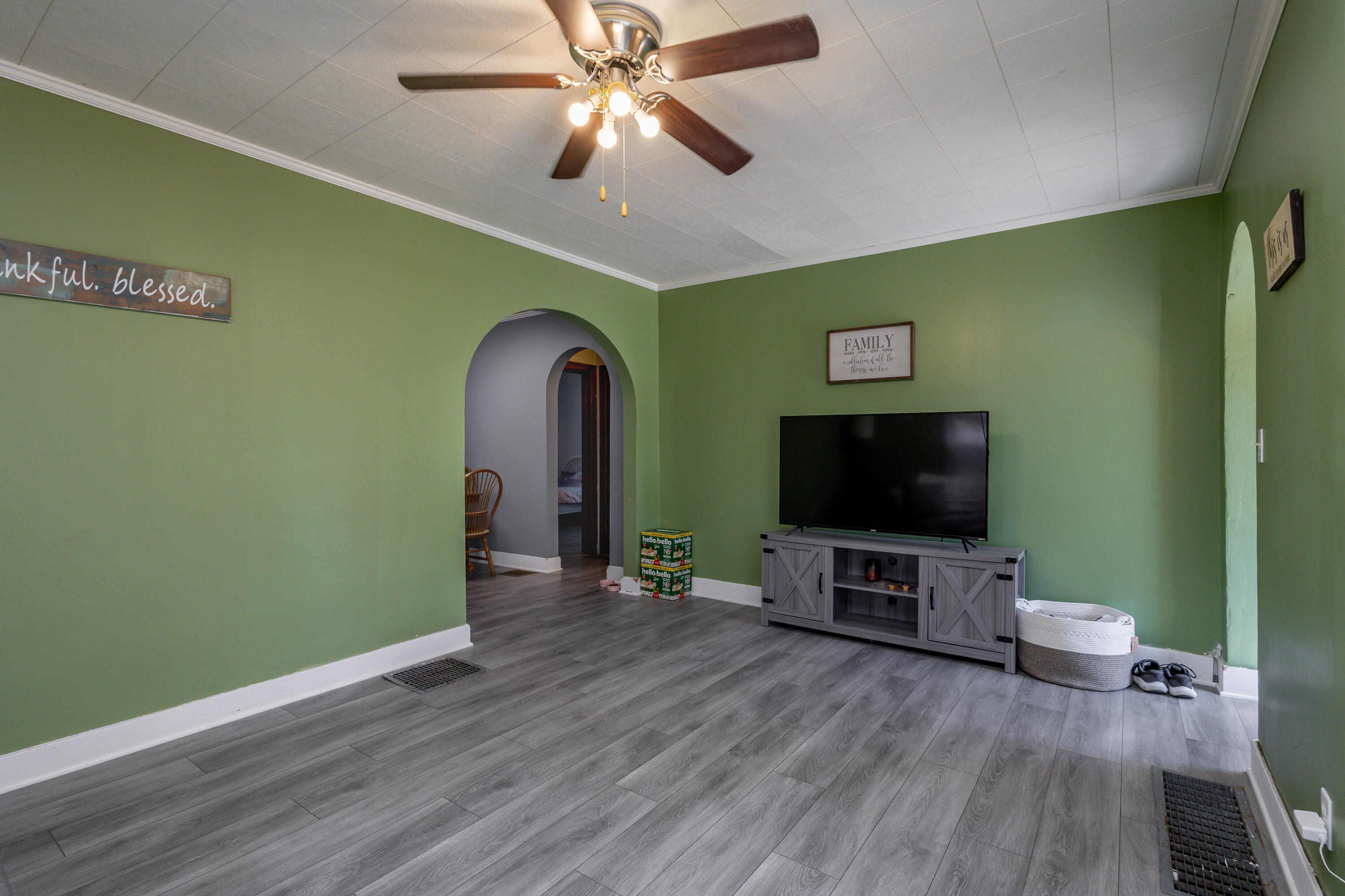 1321 N Olive Street Property Photo 7