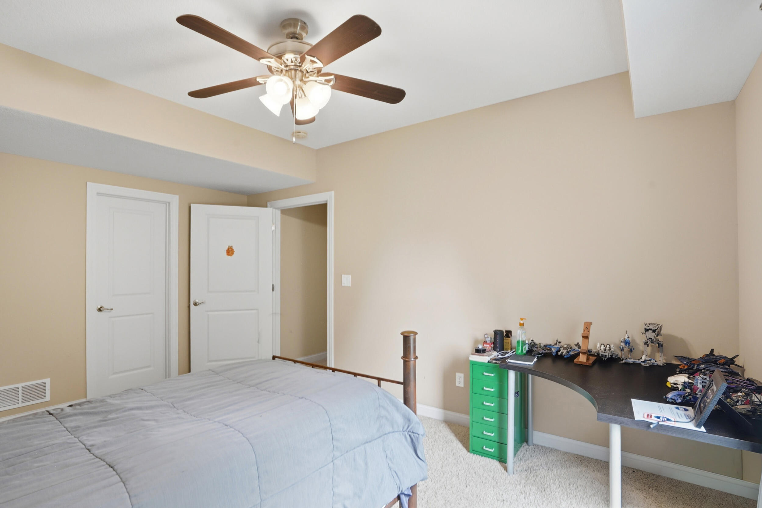 2205 Oak Harbor Court Property Photo 29