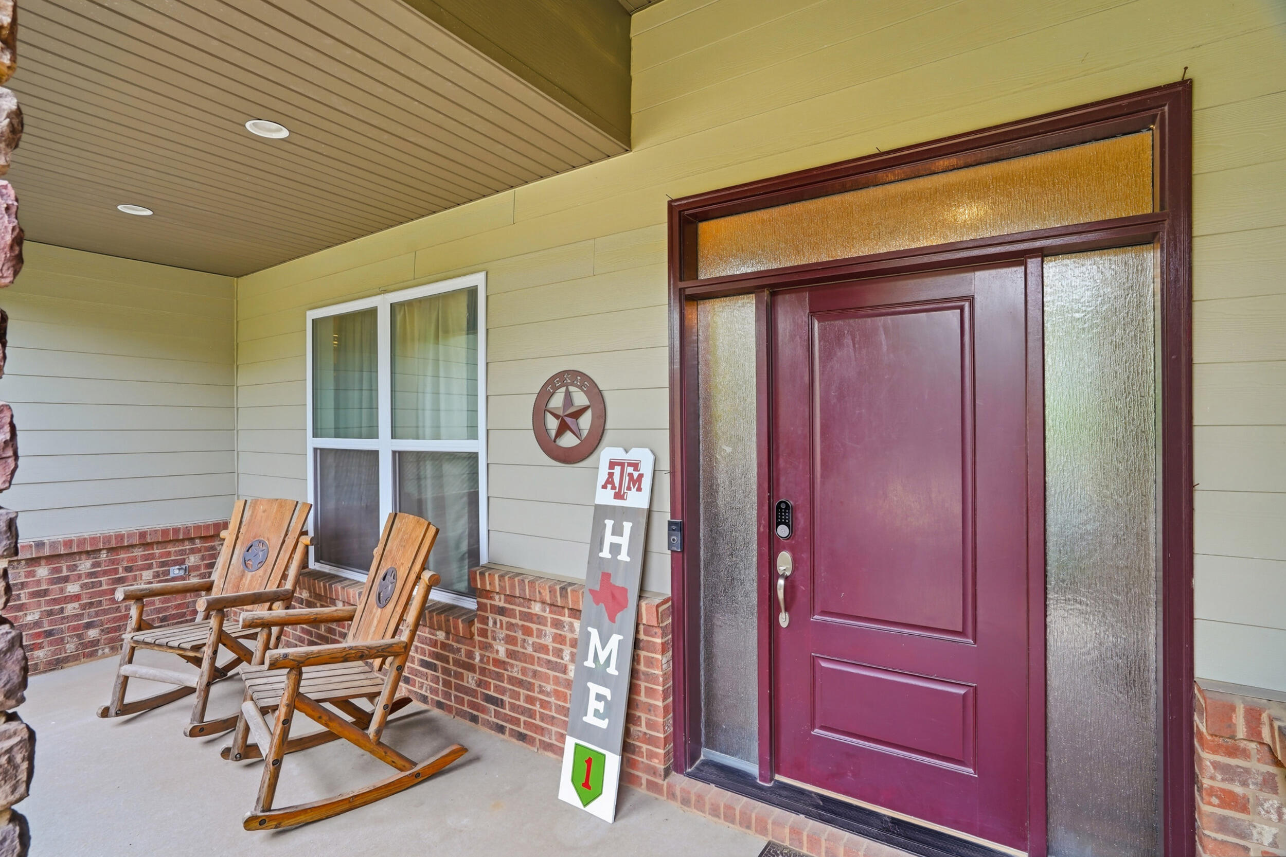 2205 Oak Harbor Court Property Photo 42