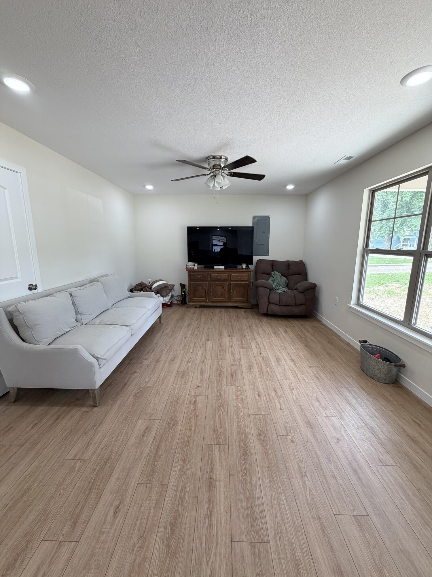 1403 N Western Street Property Photo 6