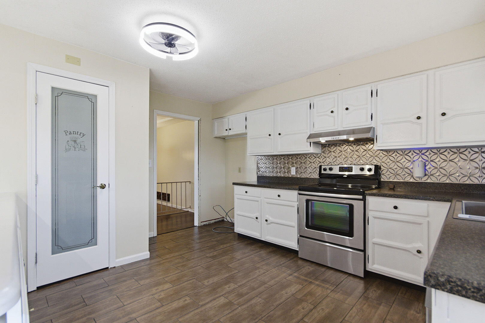 1722 Beacon Street Property Photo 16